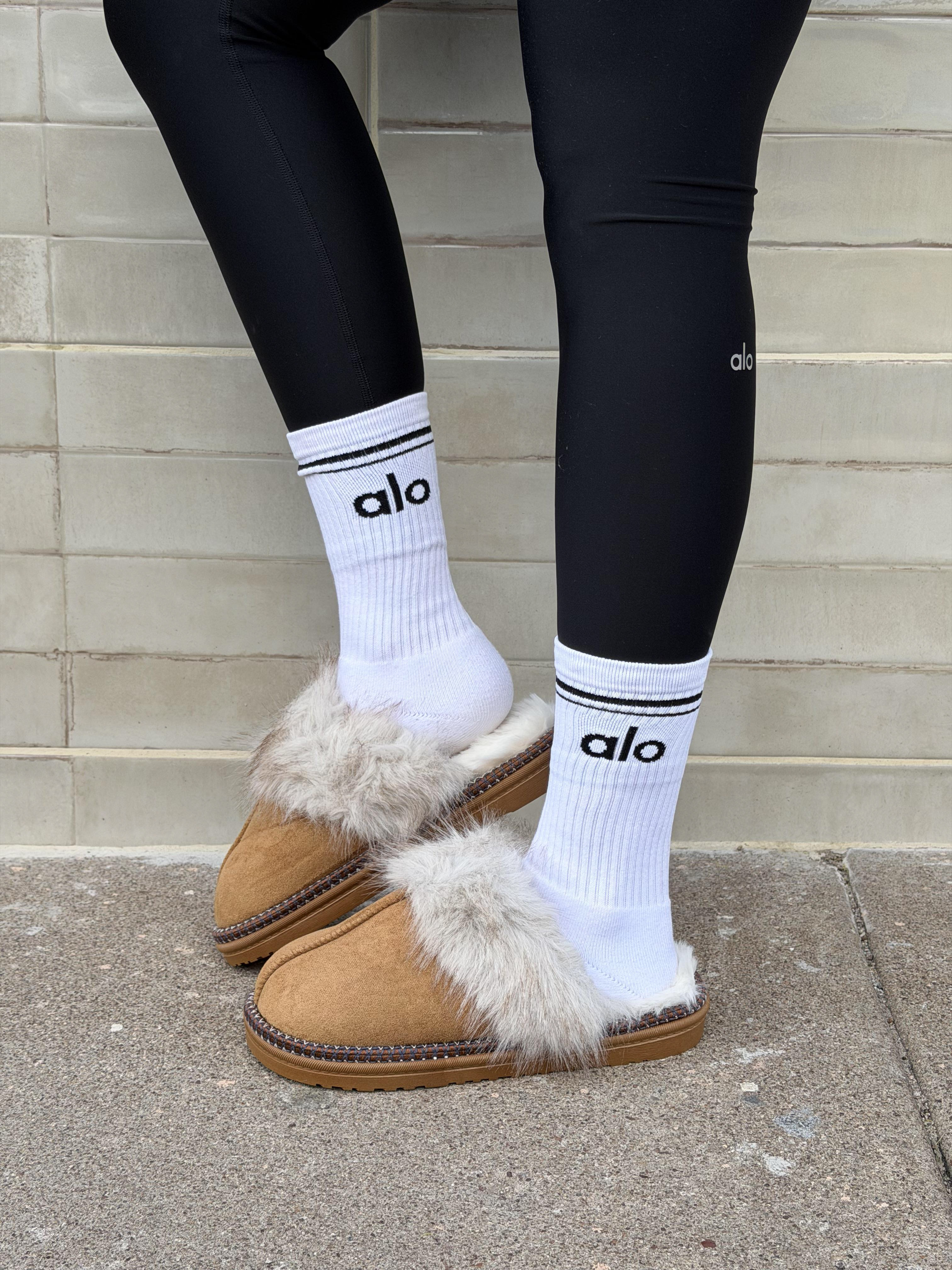 SLIPPERS $200