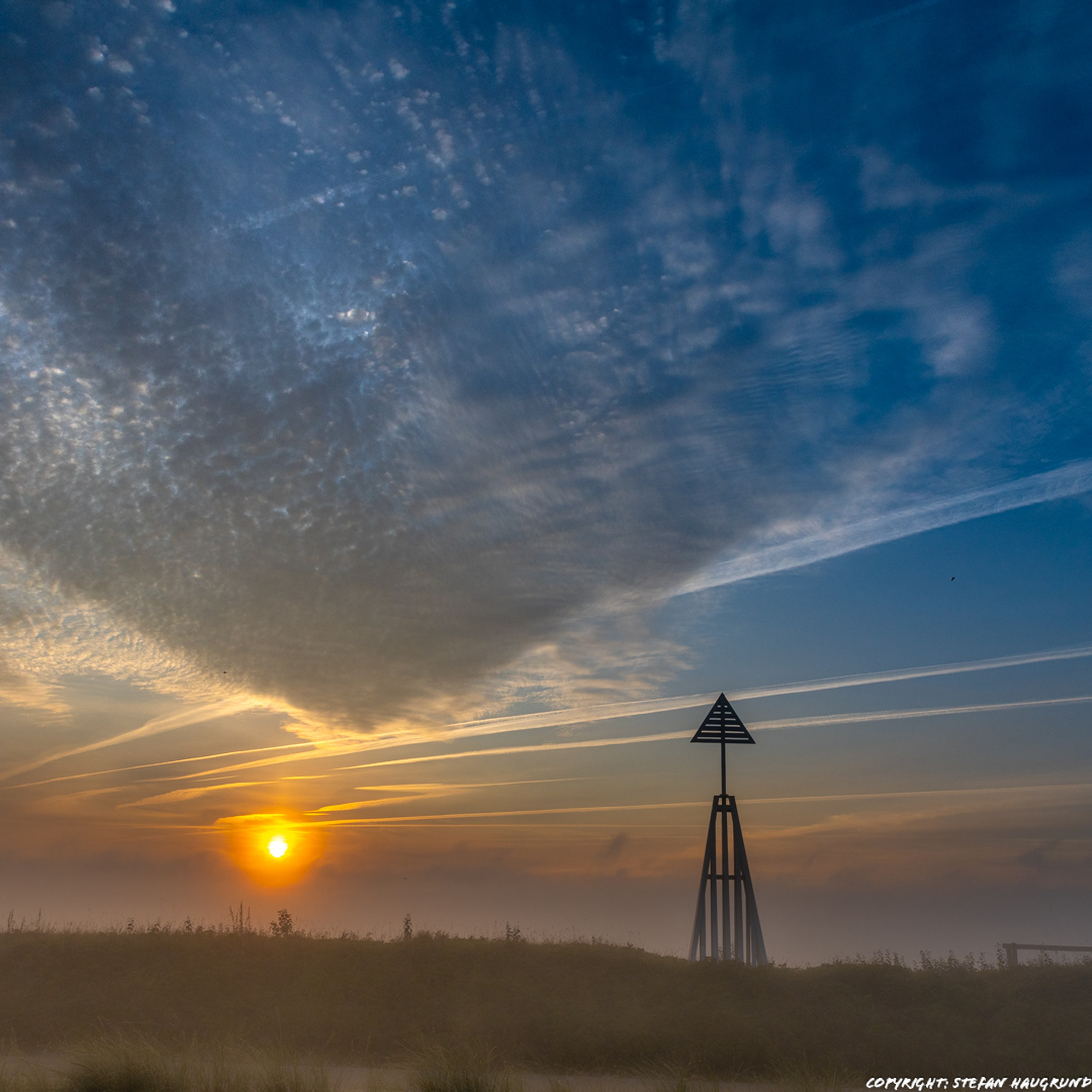 Fascinating sunrise over Holnis (Pic 2)