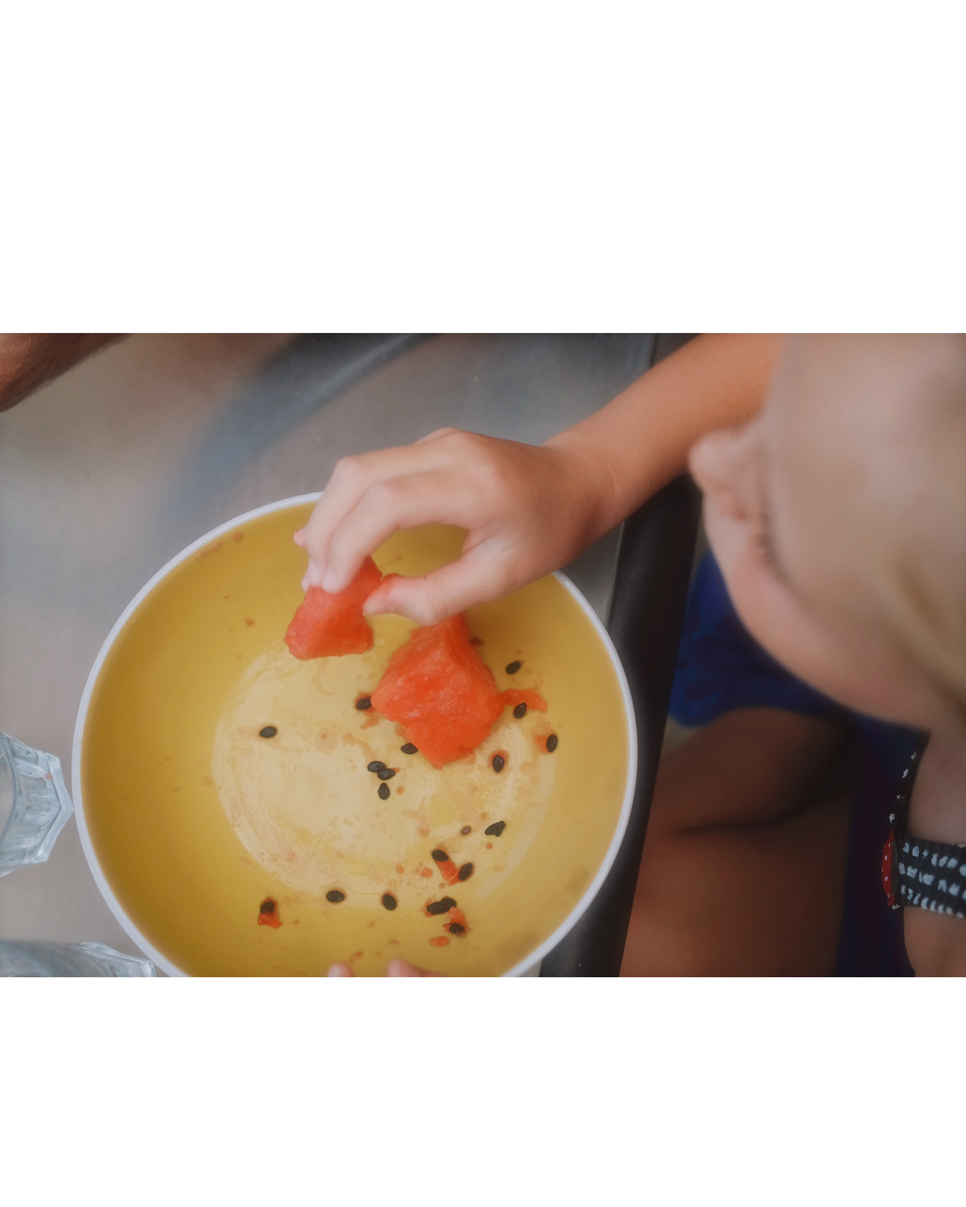 kid eating watermelon 