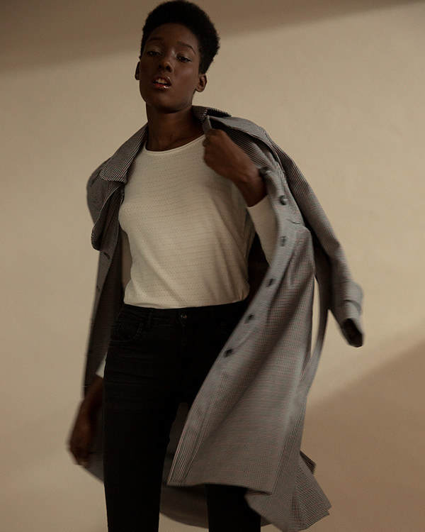 Modelo veste Amissima