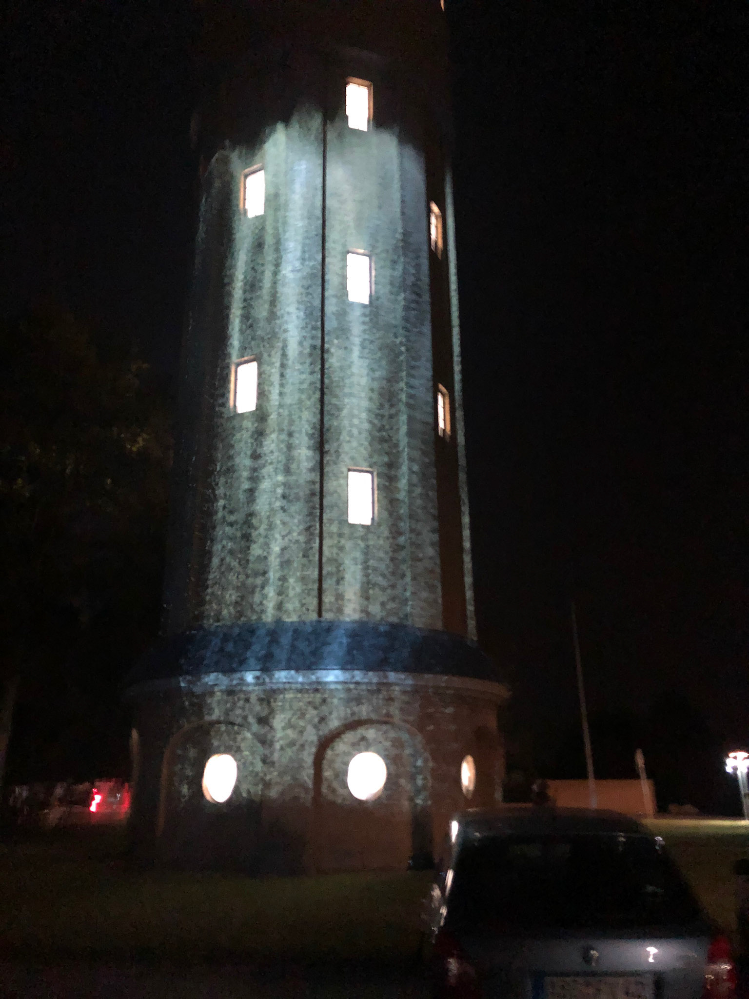 Wasserturm Rötha "Fließen"