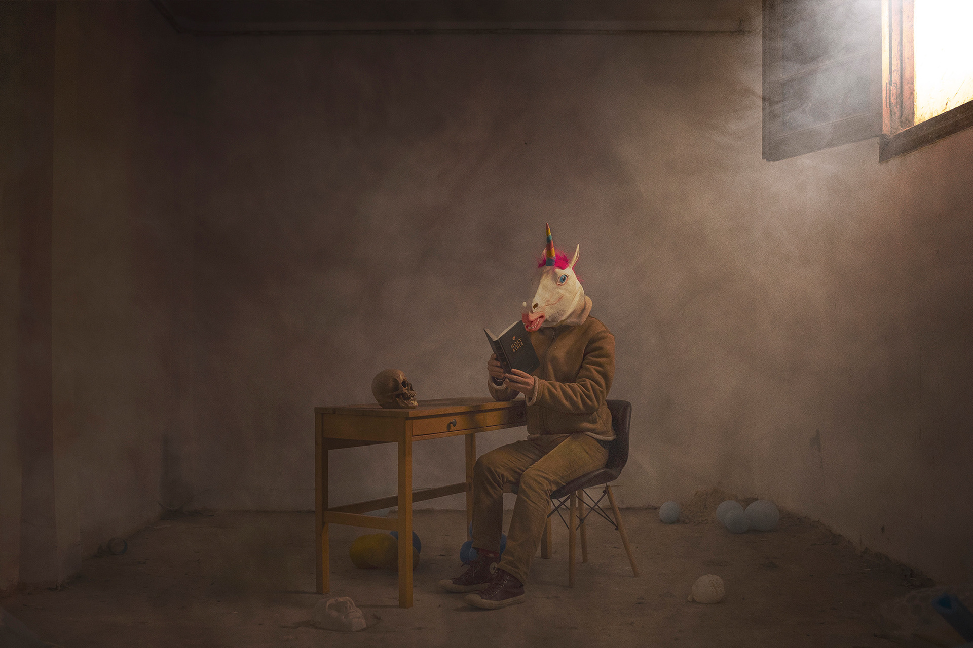 Reading Holy Bible - 60x40 - Hannemuhle Matt Fibre