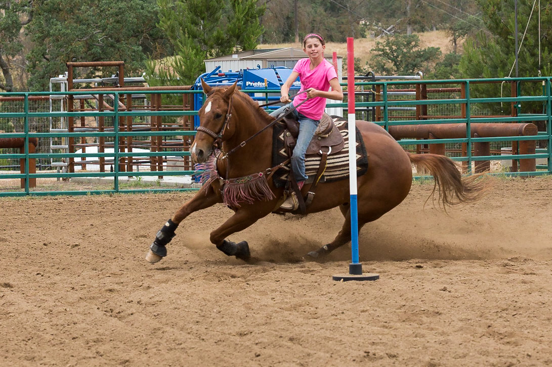 Barrel Racing photography in Prather, CA