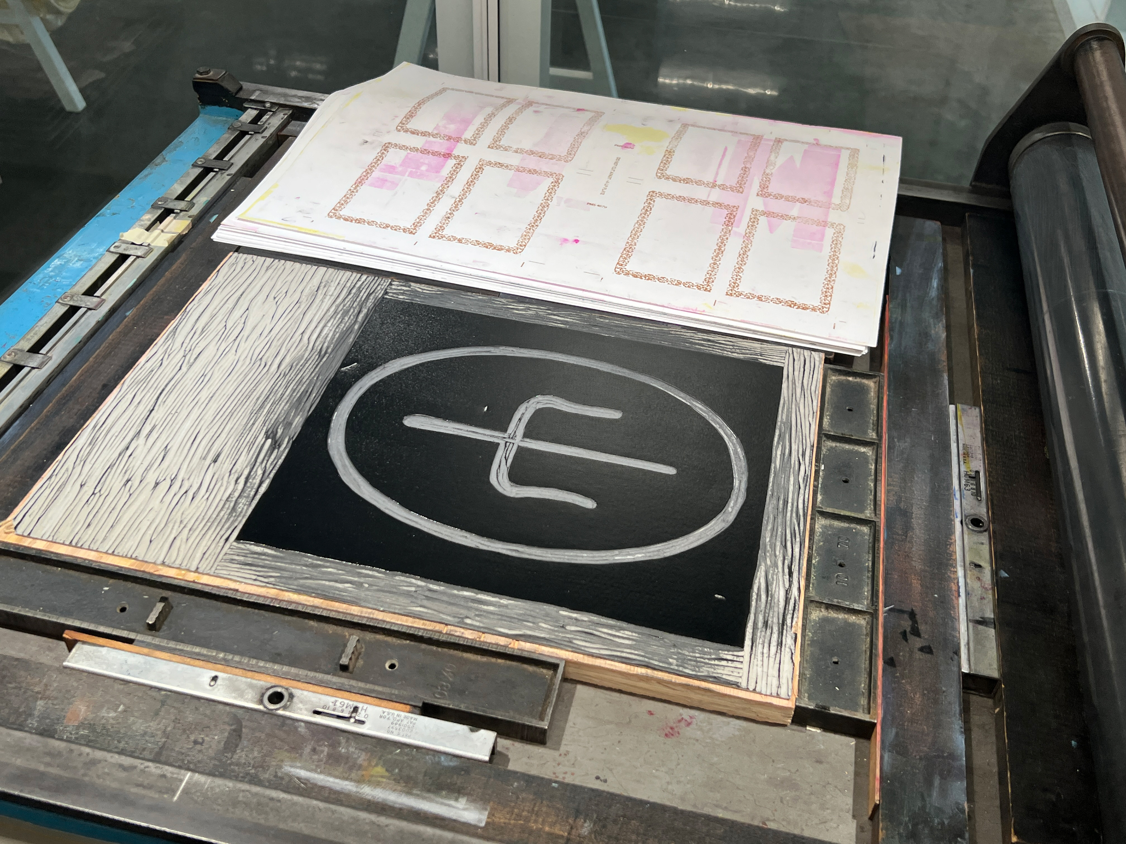 Cut linoleum inked up