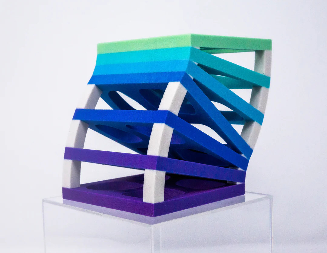 Waving Windows (2021)