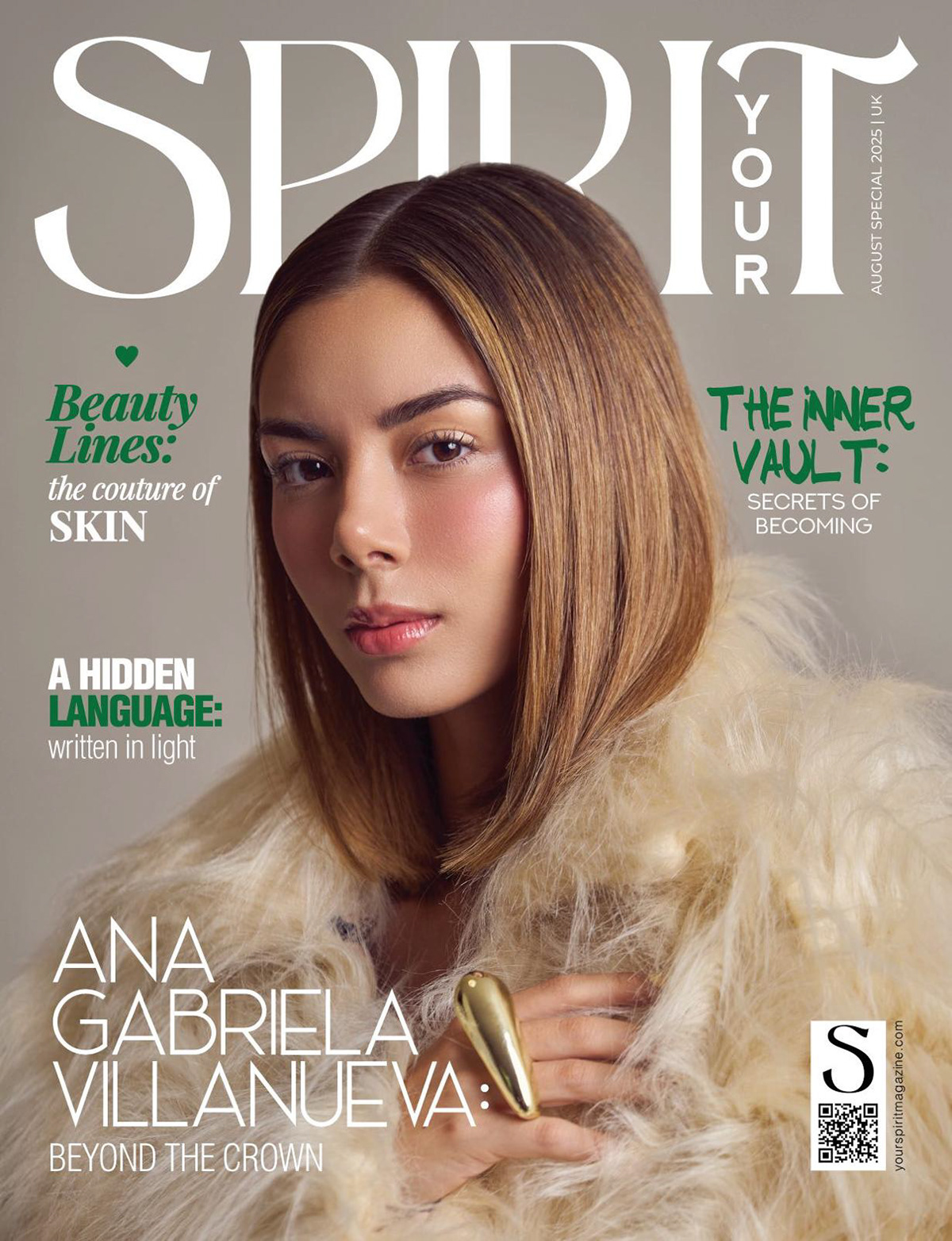 Ana Gabriela Villanueva en editorial de moda, portada de revista fotografiada por Roberto Andrés