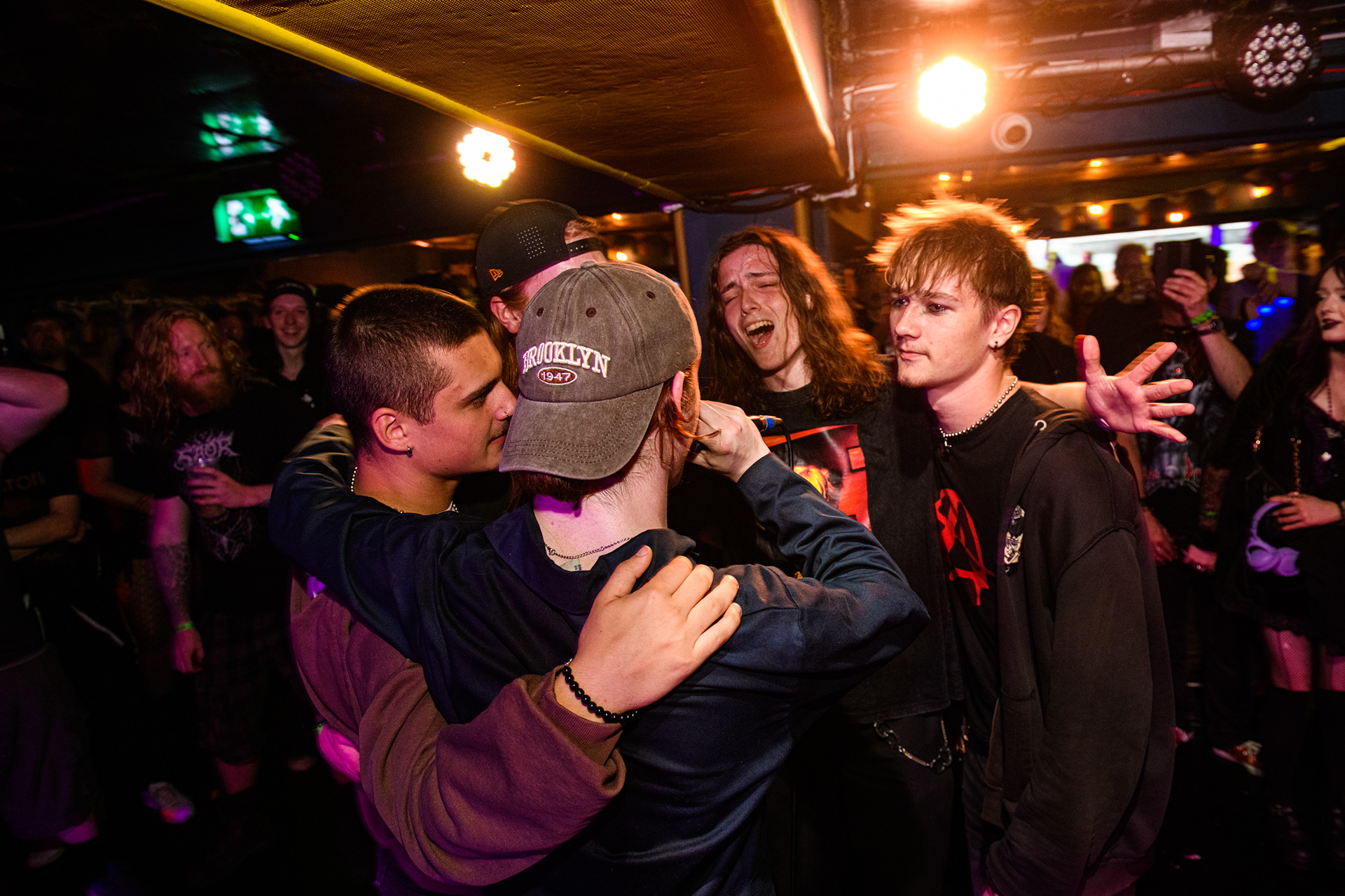 Edging @ Daltons, BTN