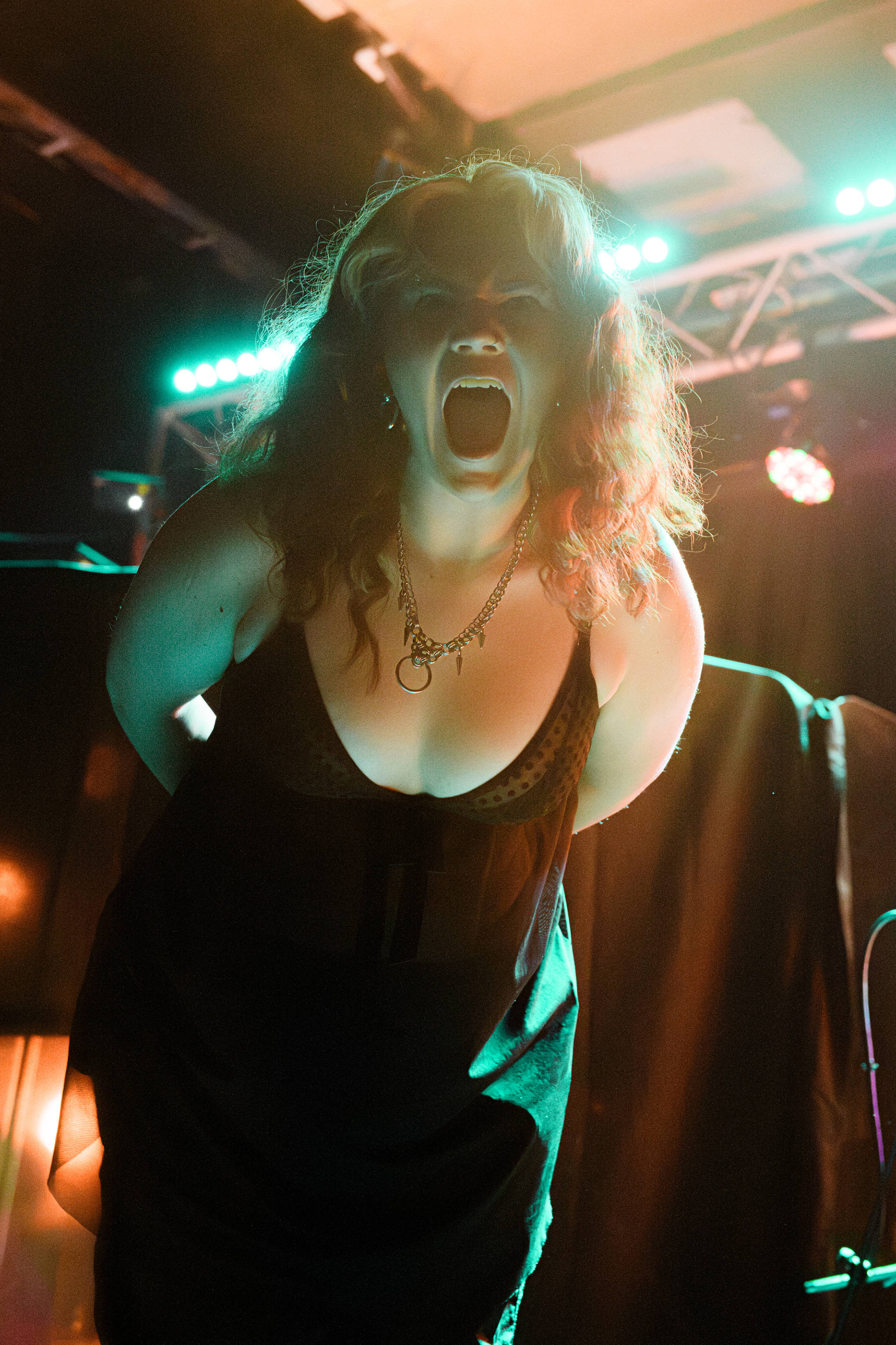 Chvpters @ Thekla, BTL