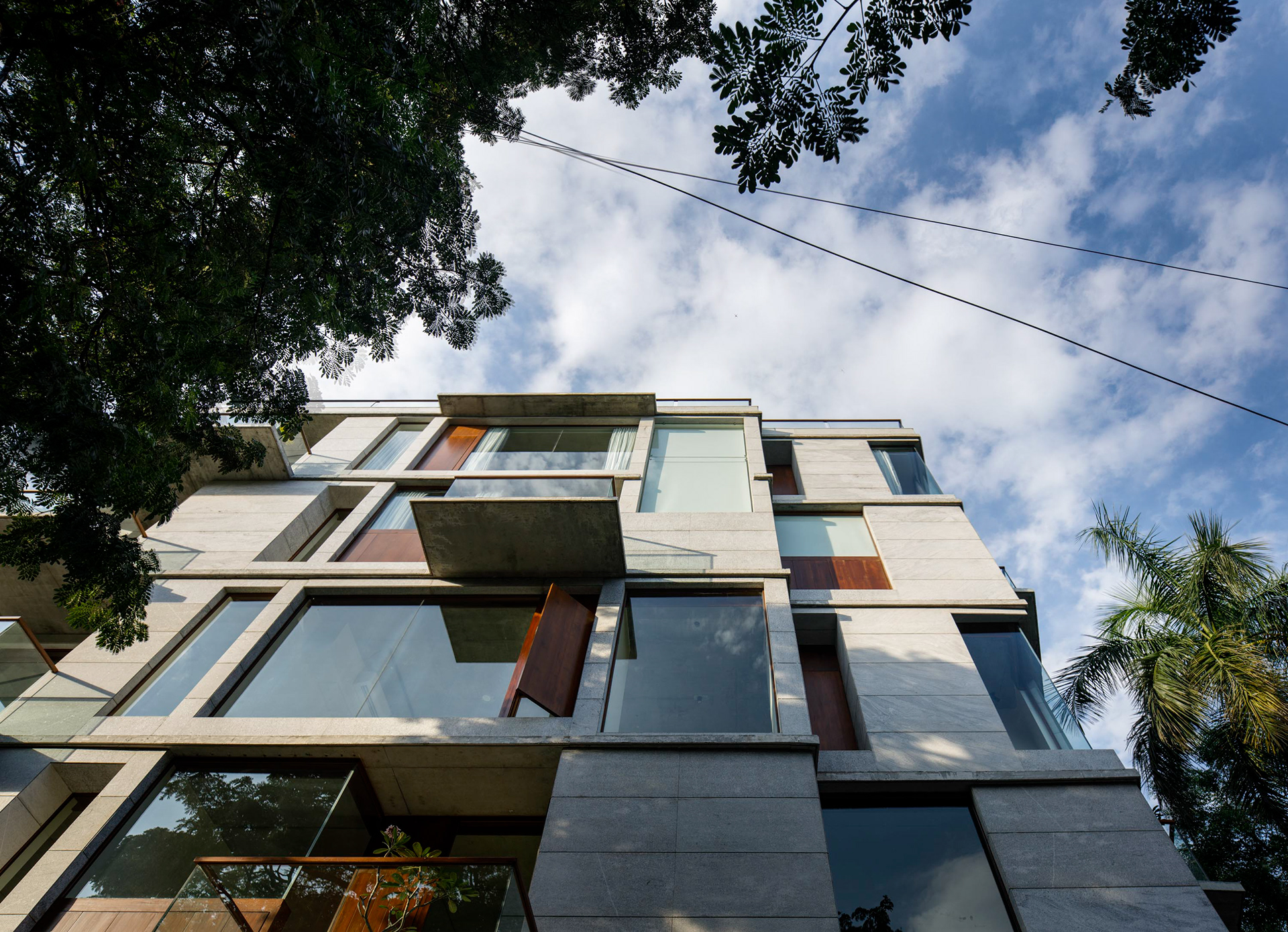 niveditaa gupta Boat Club Apartments by SJK Architects