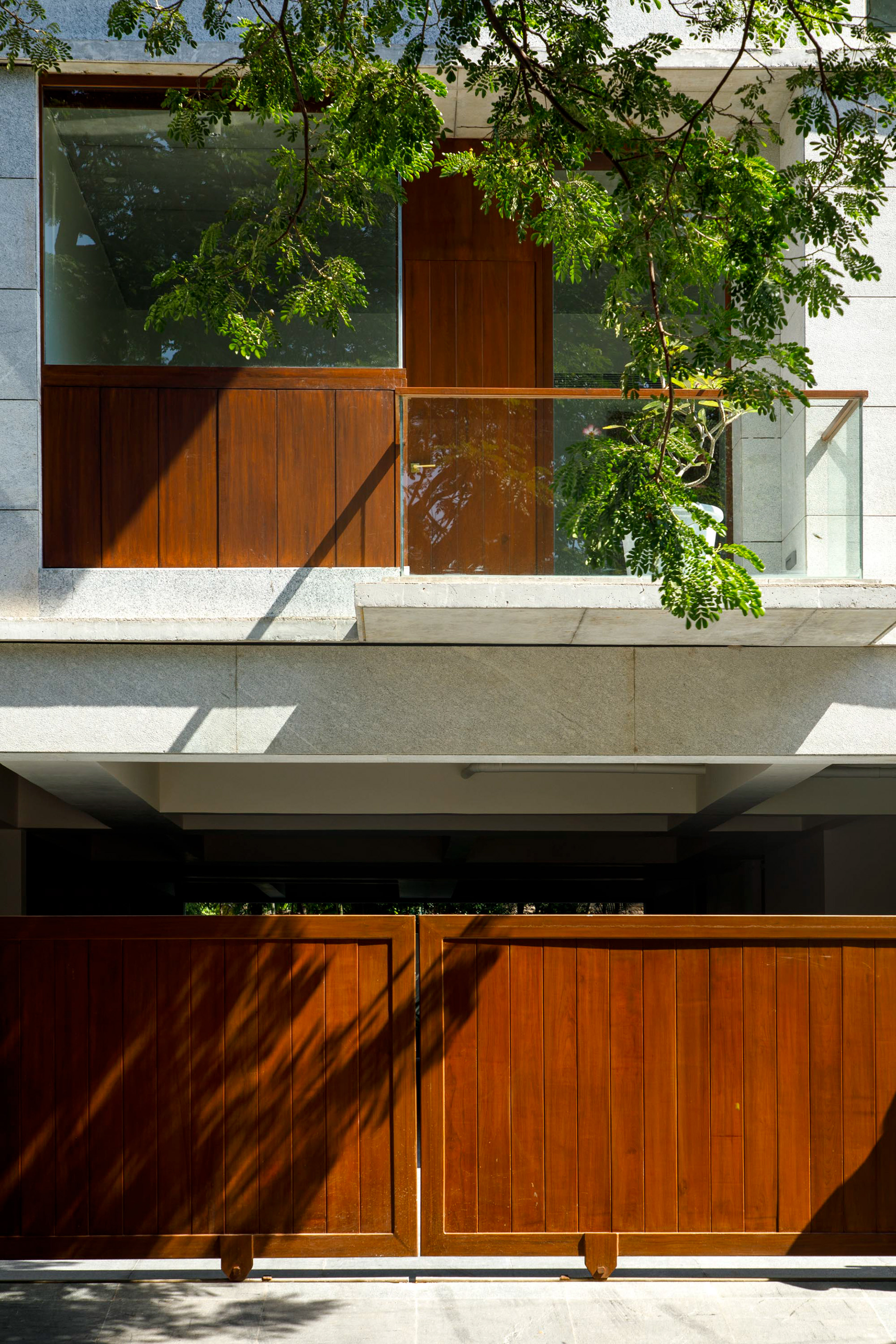 niveditaa gupta Boat Club Apartments by SJK Architects