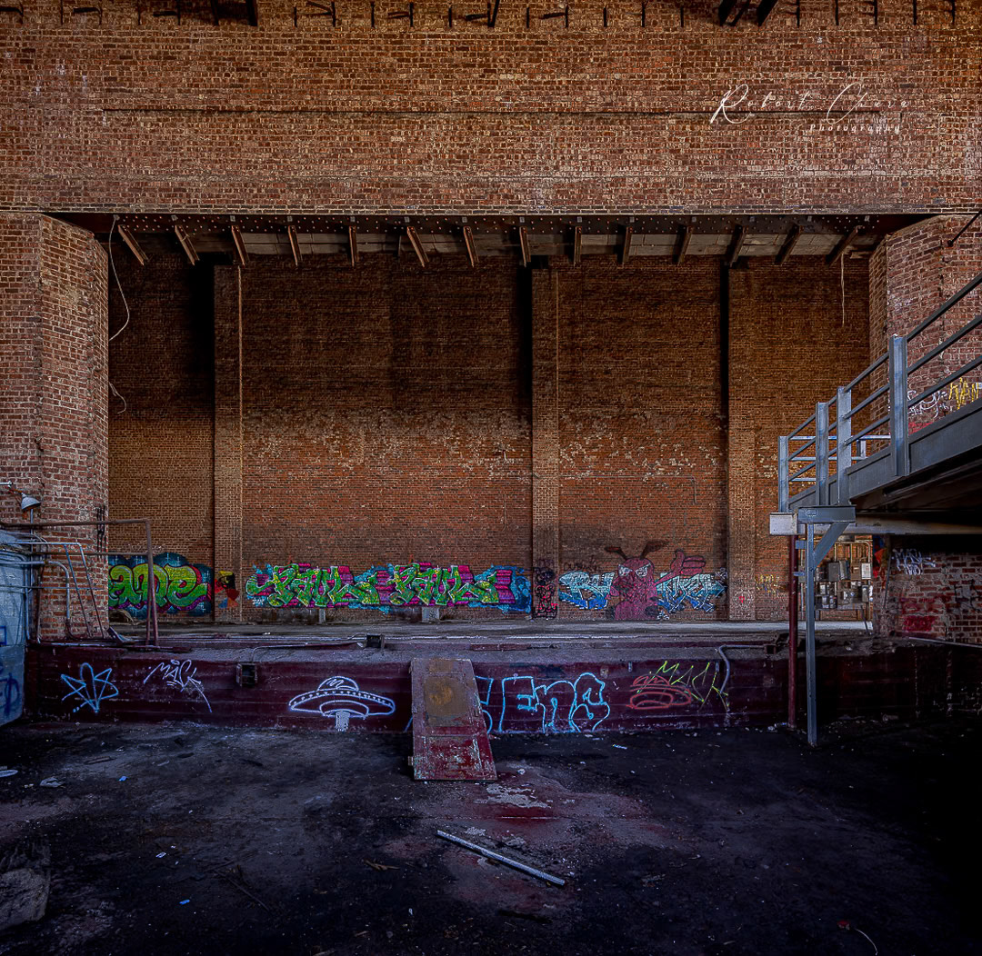 Front Stage