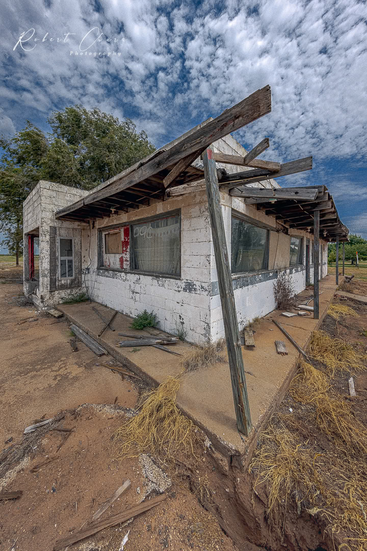 Gas Station Estilline