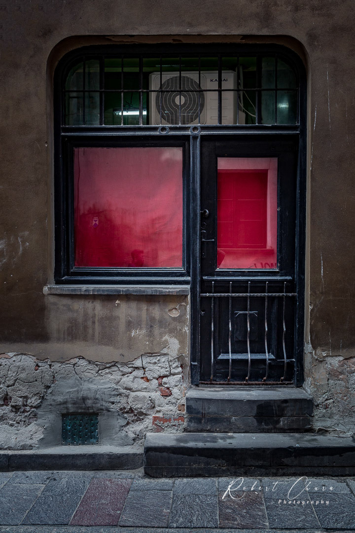 Door with Air Conditioner