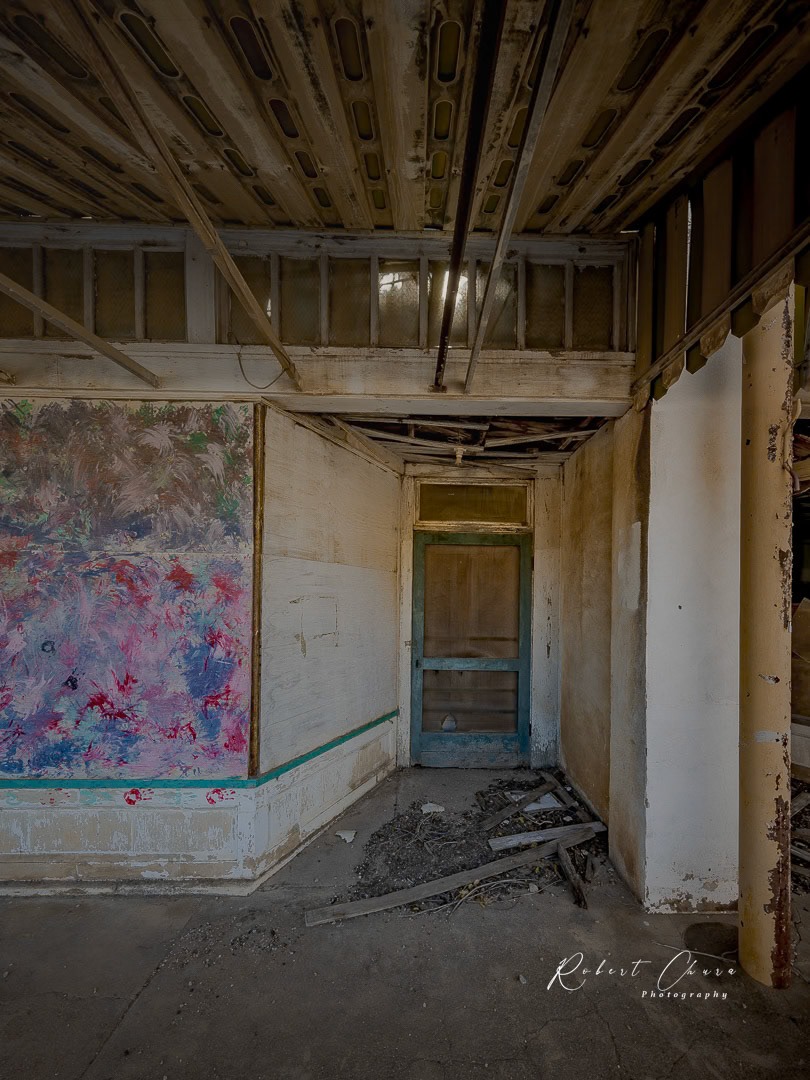 Still some color left in Town