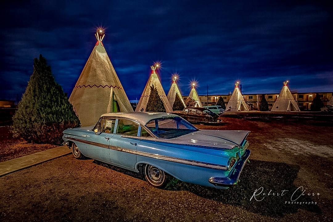 Wigwam Motel with Fins