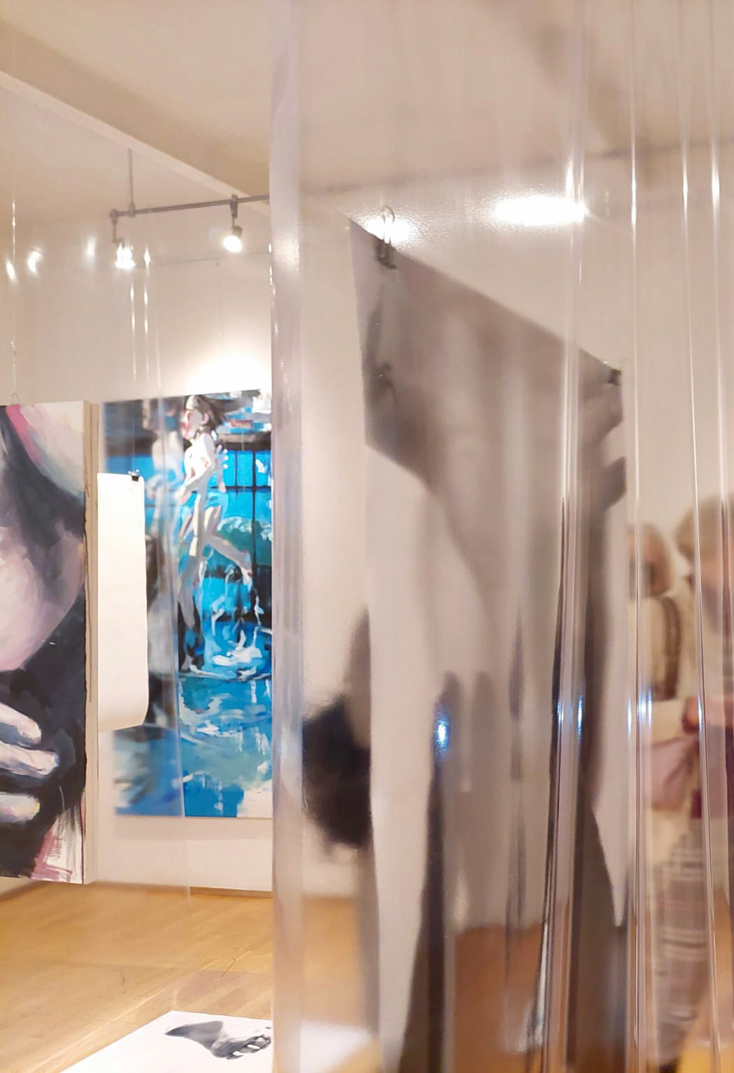 Skin Hunger I // Berührungen, Ausstellungsansicht, Intakt Galerie WUK, 2022
