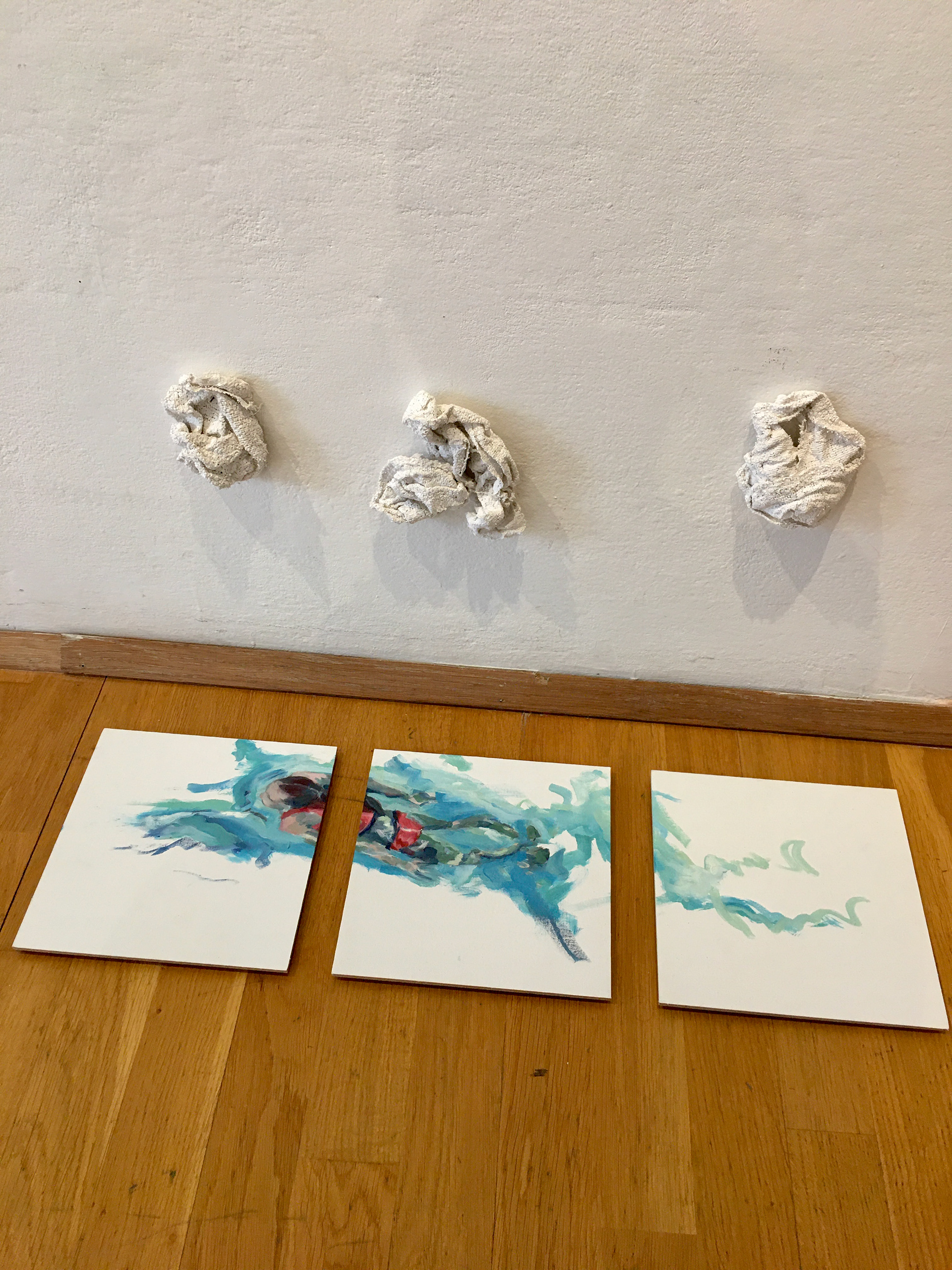 Skin Hunger II // Körperlichkeit, Ausstellungsansicht, Intakt Galerie WUK, 2022