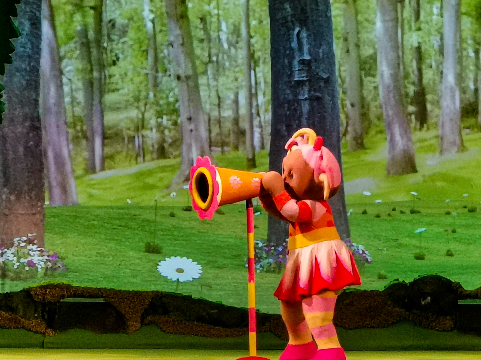 A great afternoon out at in the night garden live at the Cliffs Pavillion