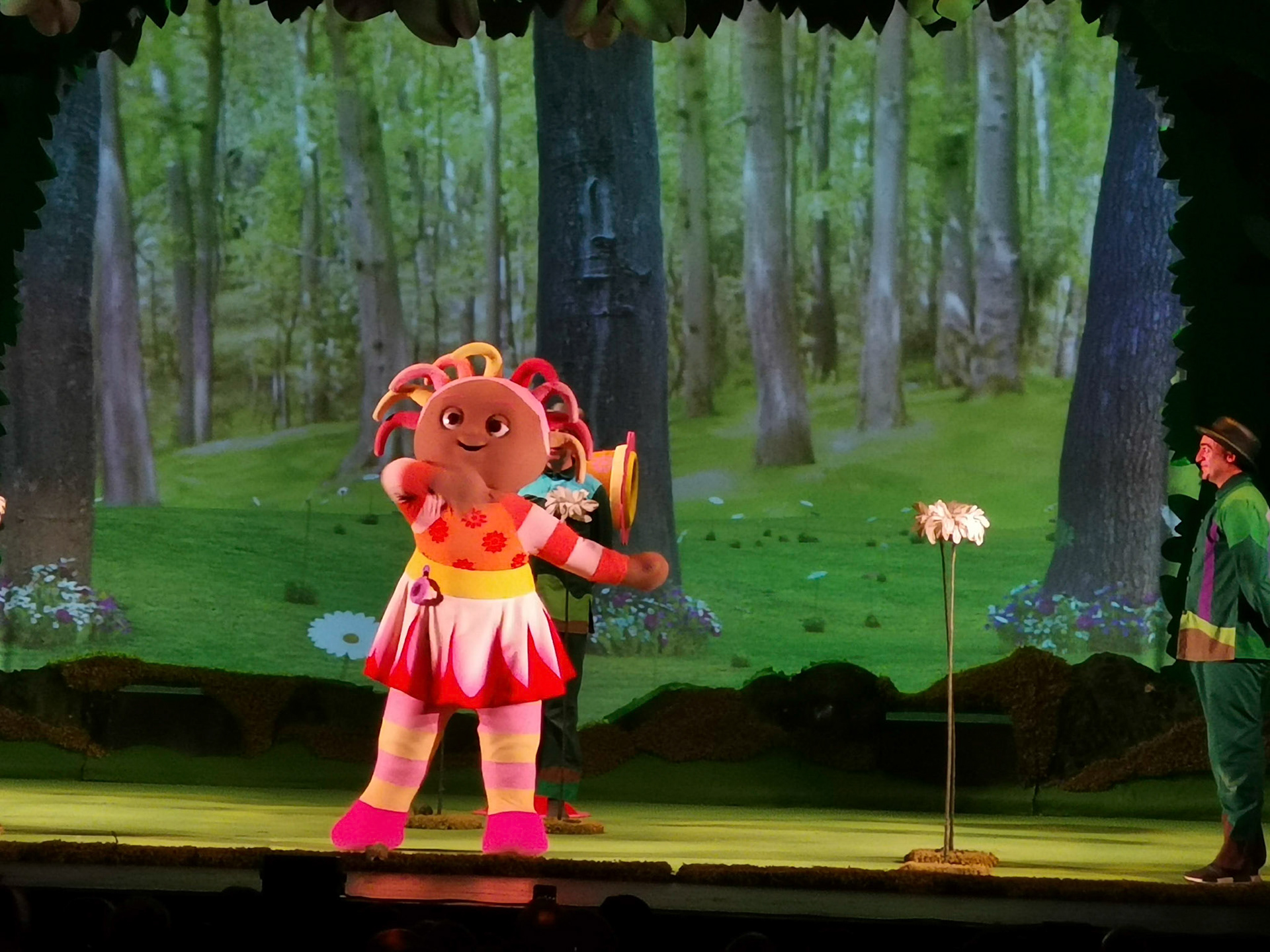 A great afternoon out at in the night garden live at the Cliffs Pavillion