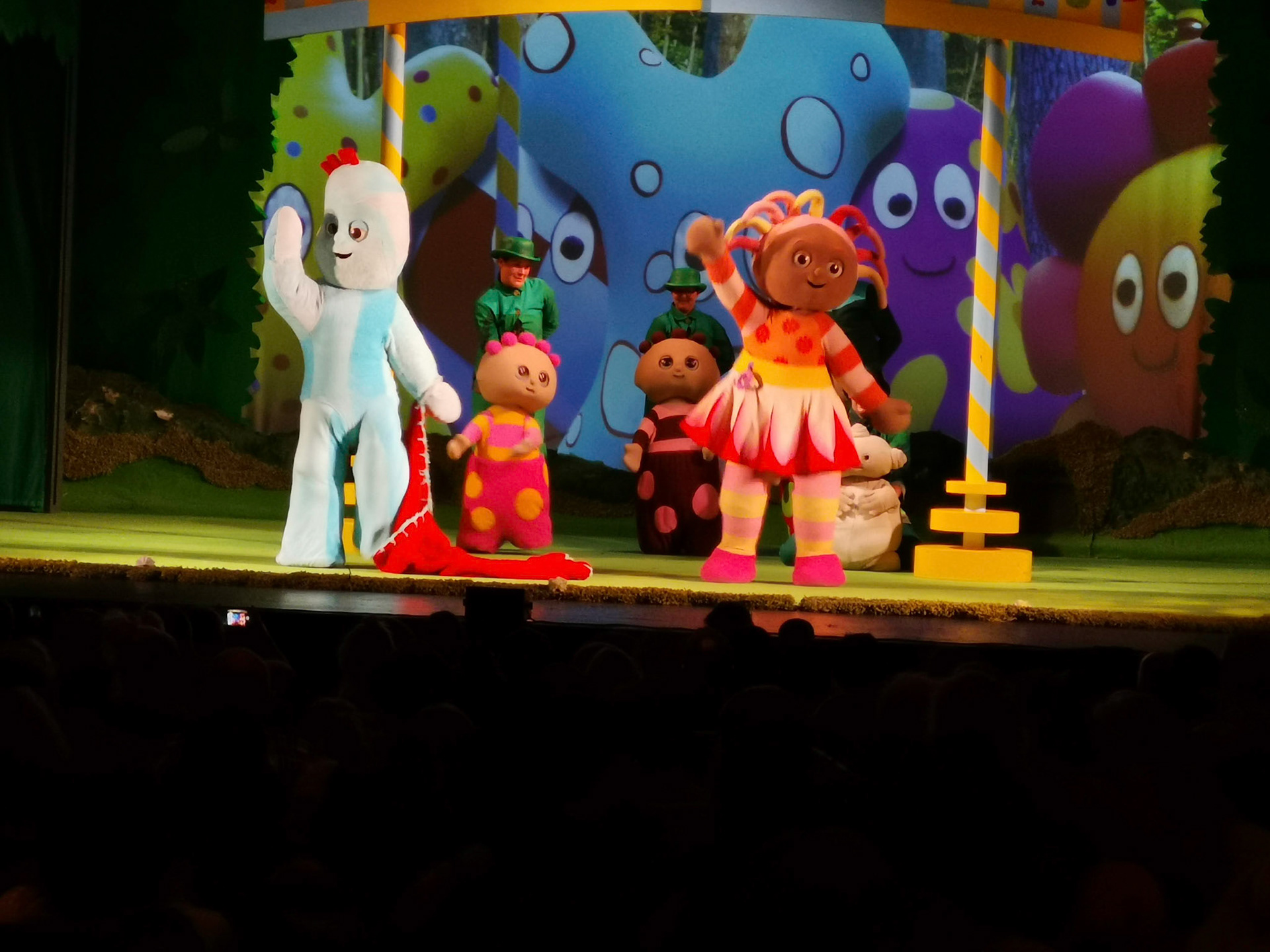 A great afternoon out at in the night garden live at the Cliffs Pavillion