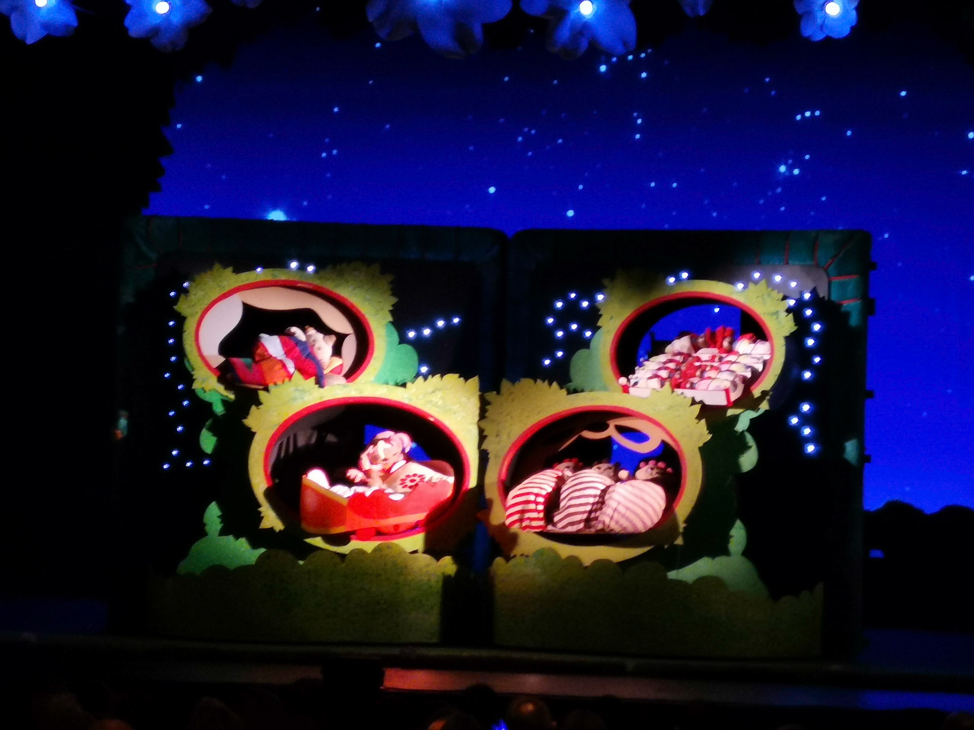 A great afternoon out at in the night garden live at the Cliffs Pavillion