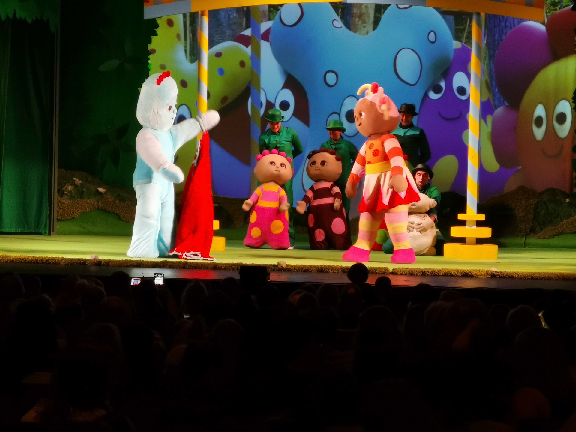 A great afternoon out at in the night garden live at the Cliffs Pavillion