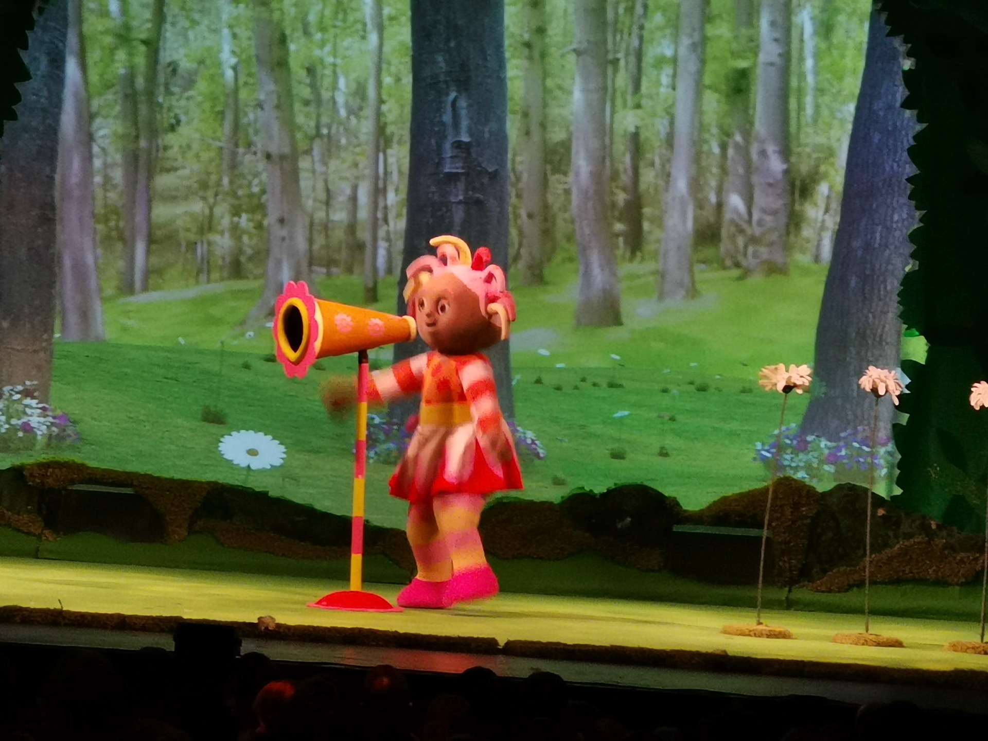 A great afternoon out at in the night garden live at the Cliffs Pavillion