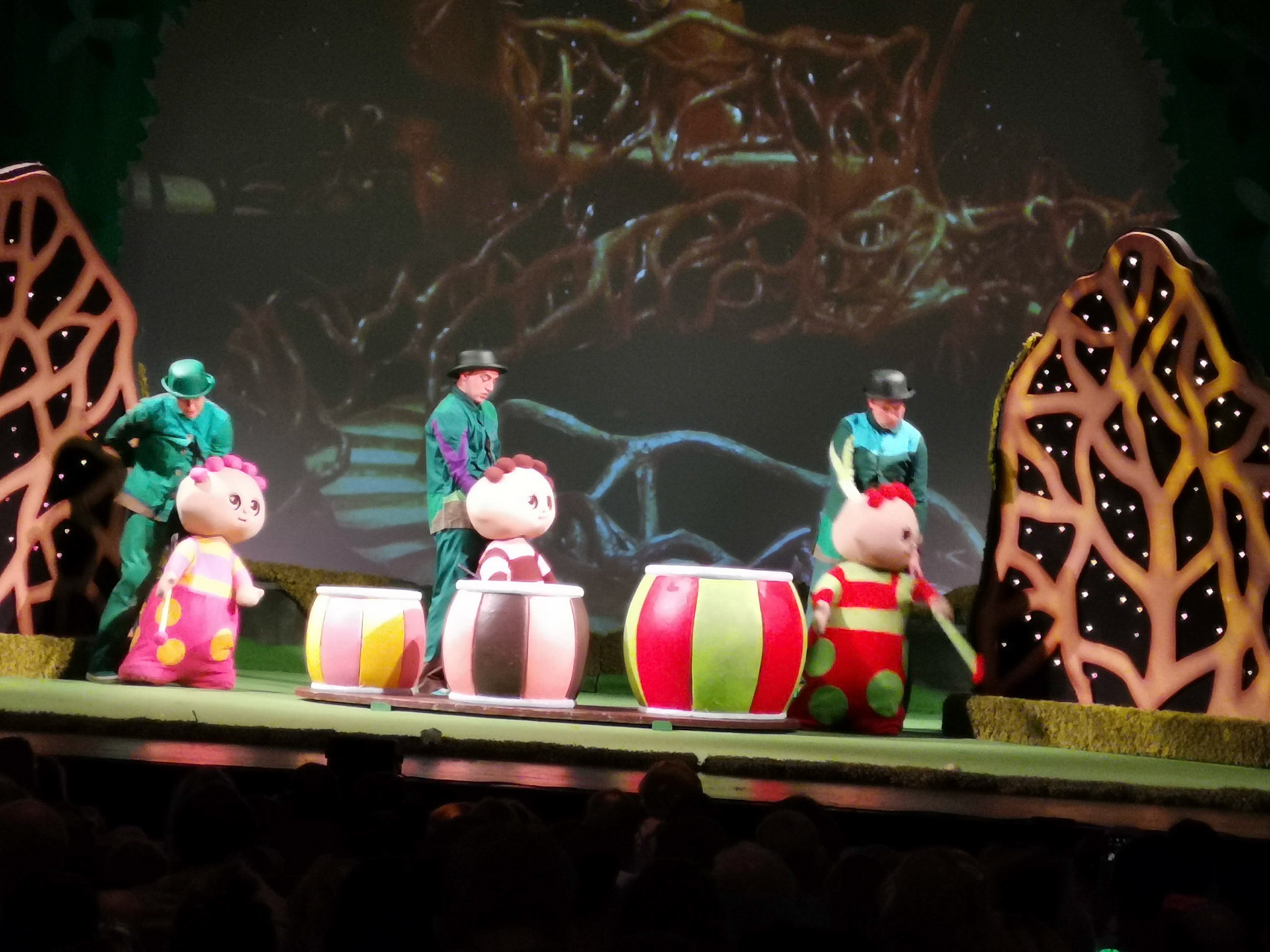 A great afternoon out at in the night garden live at the Cliffs Pavillion