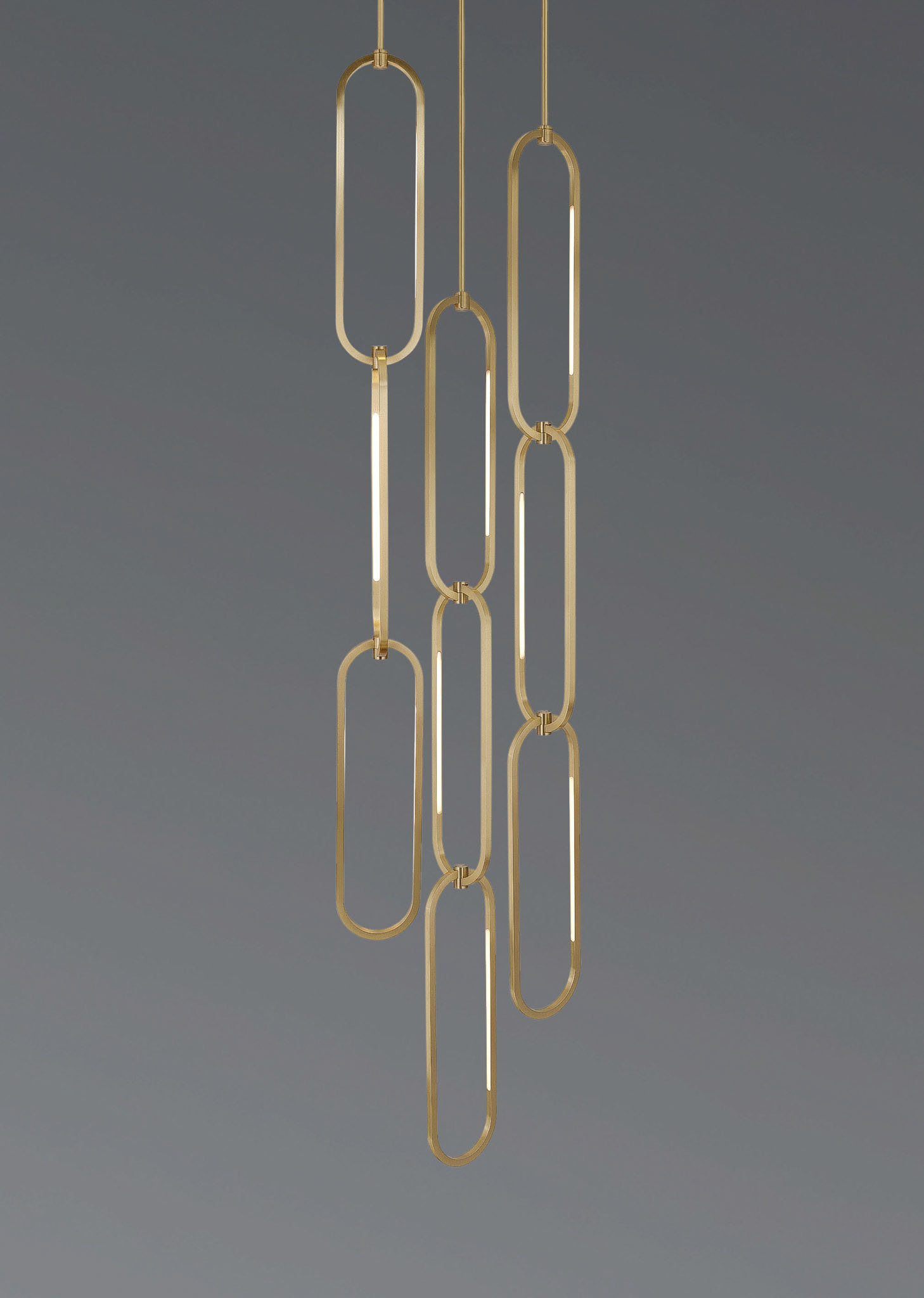 Ovalo Chain Clusters