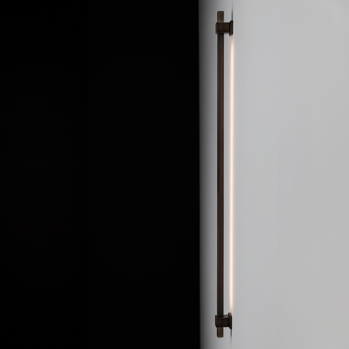 Axis Sconce