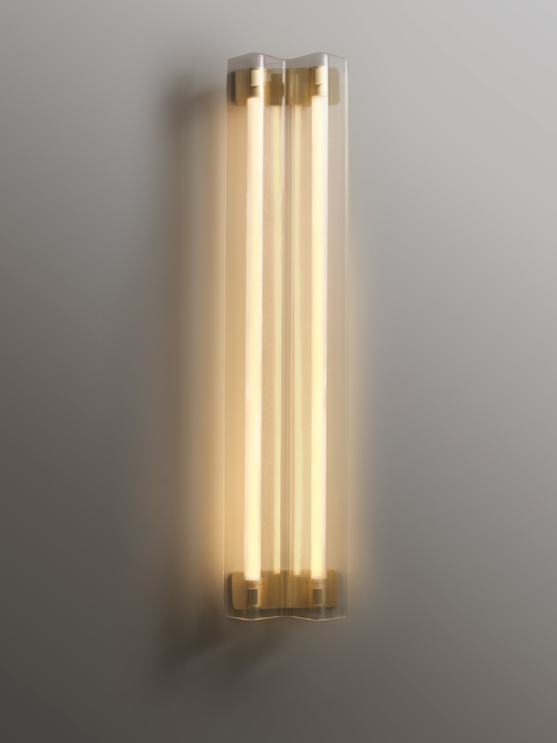 VALE Sconce II Smoke