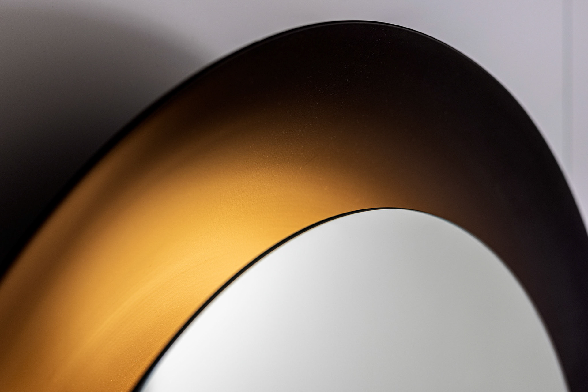 Eclipse Mirror