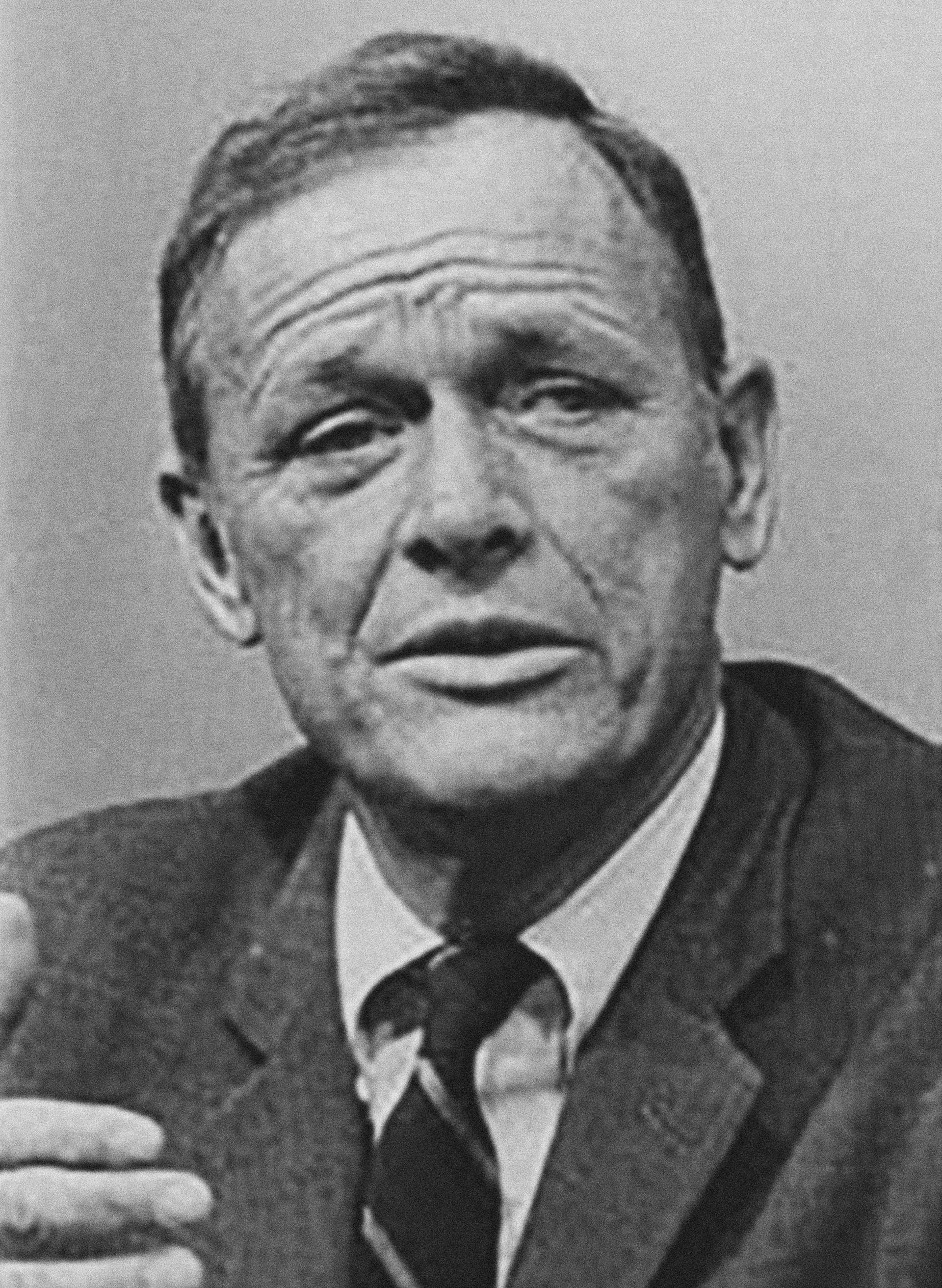 Thomas Braden