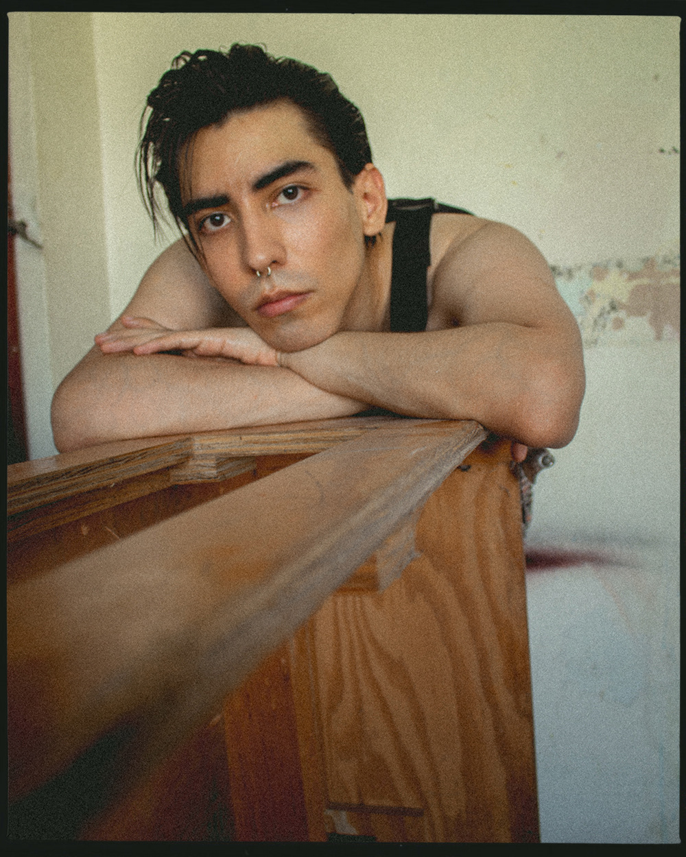 A change of skin, Self-portrait Volume 8 issue #32, Mob Journal © Arthur Mora 2020