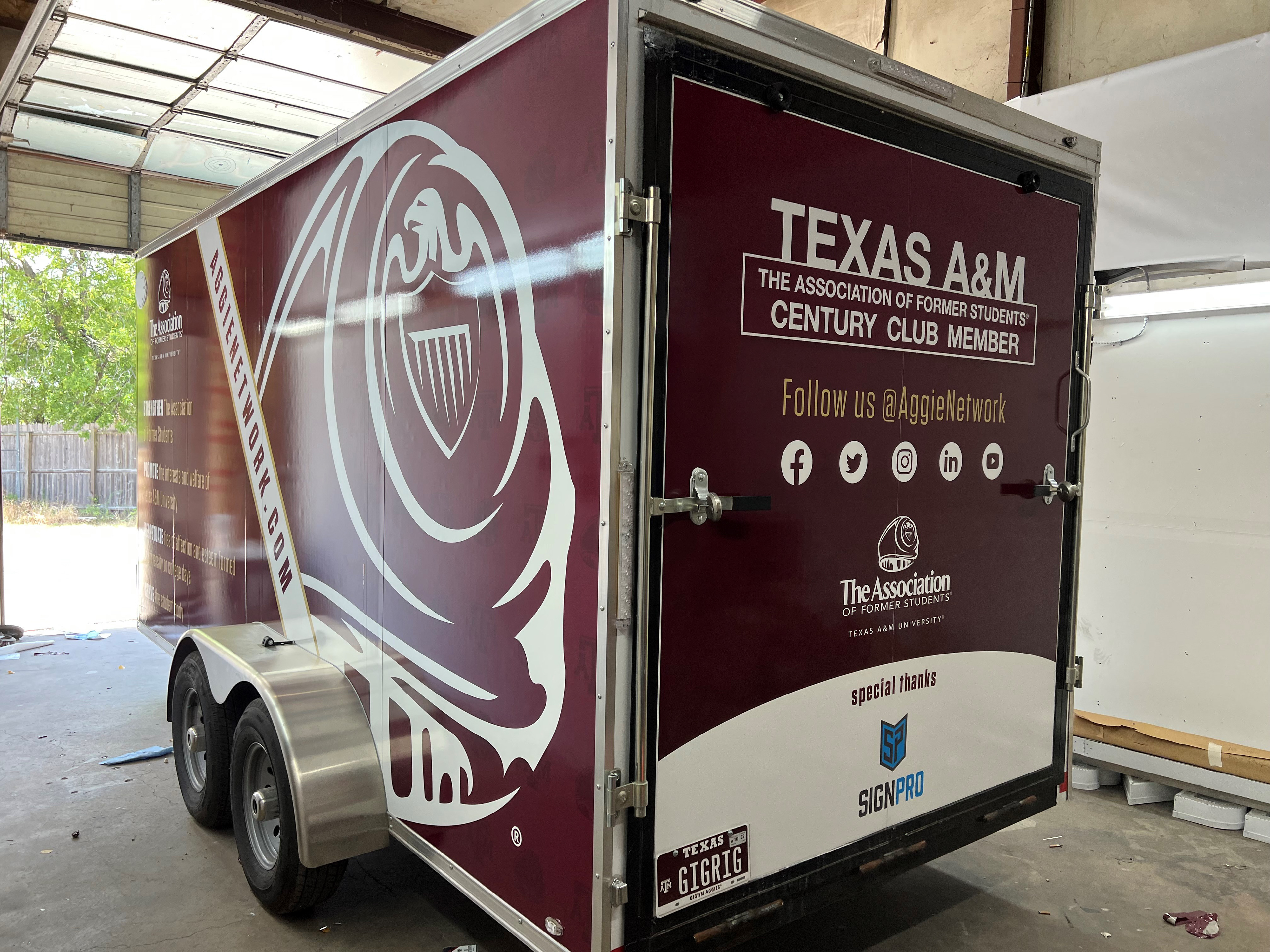 Trailer Wrap
