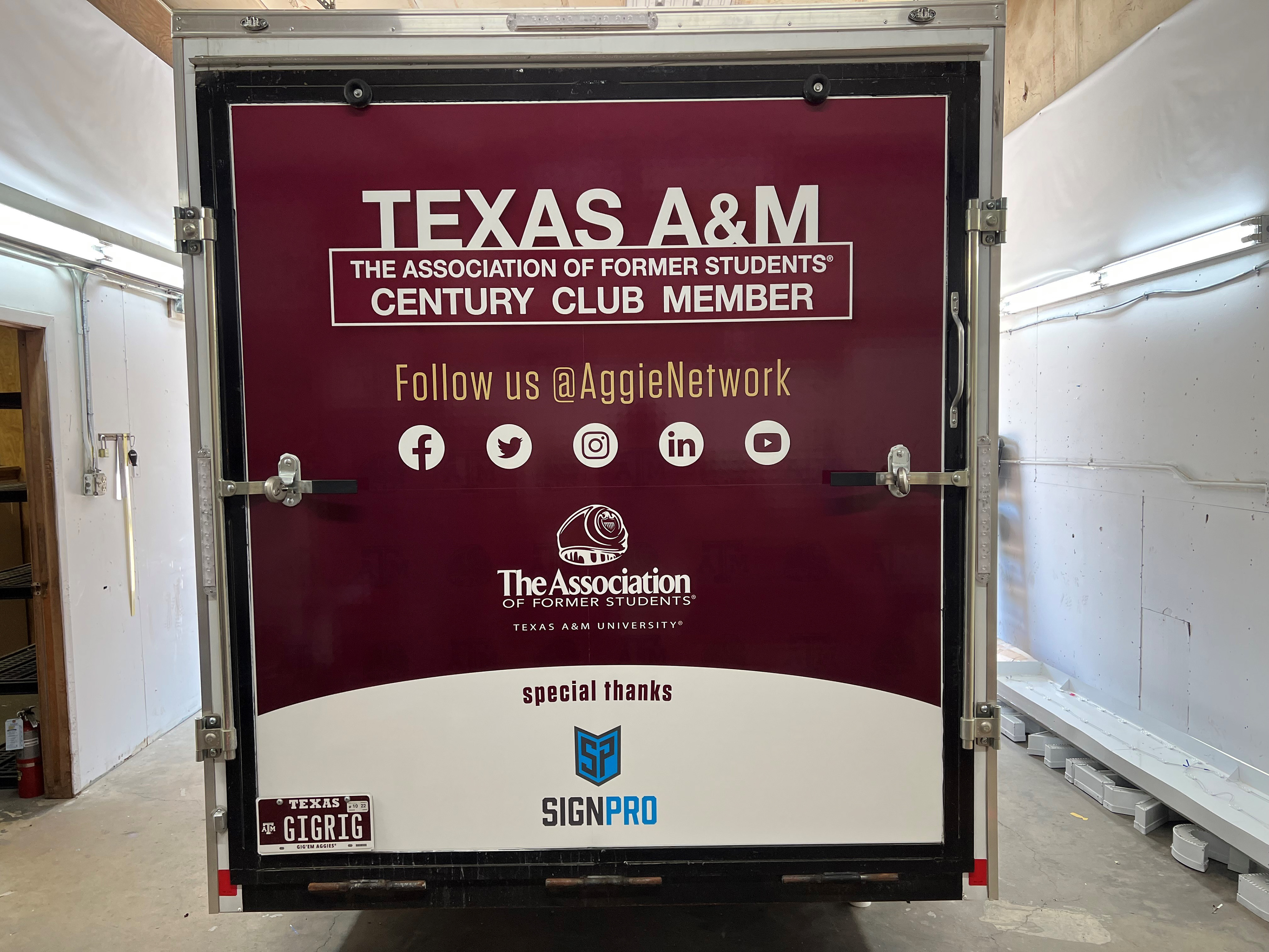 Trailer Wrap
