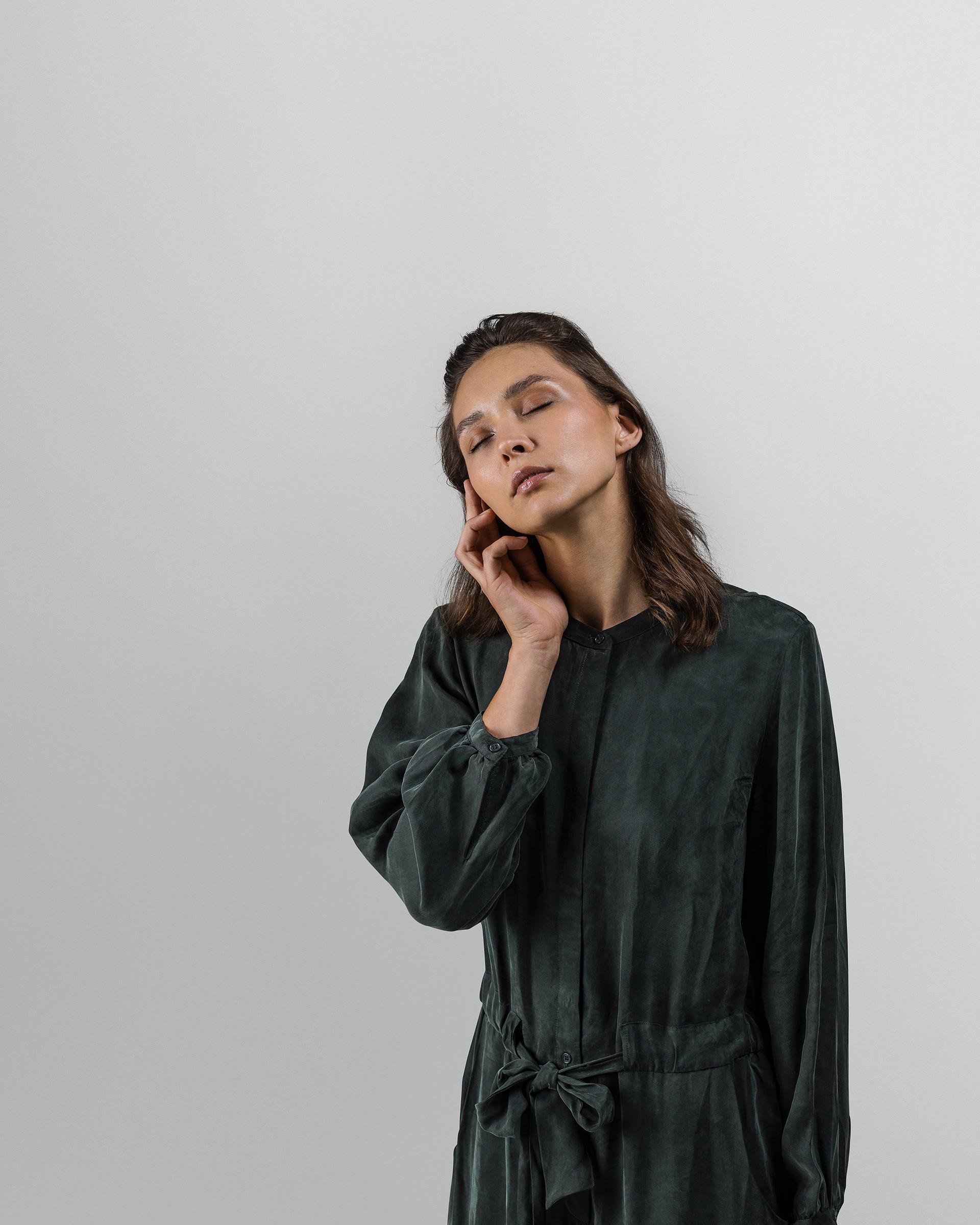 Client: Everlisten, Model: Luzia Zinganel, Photography: Dominik Erschen, Styling: Adi Lozancic, Agency: Flaretalents