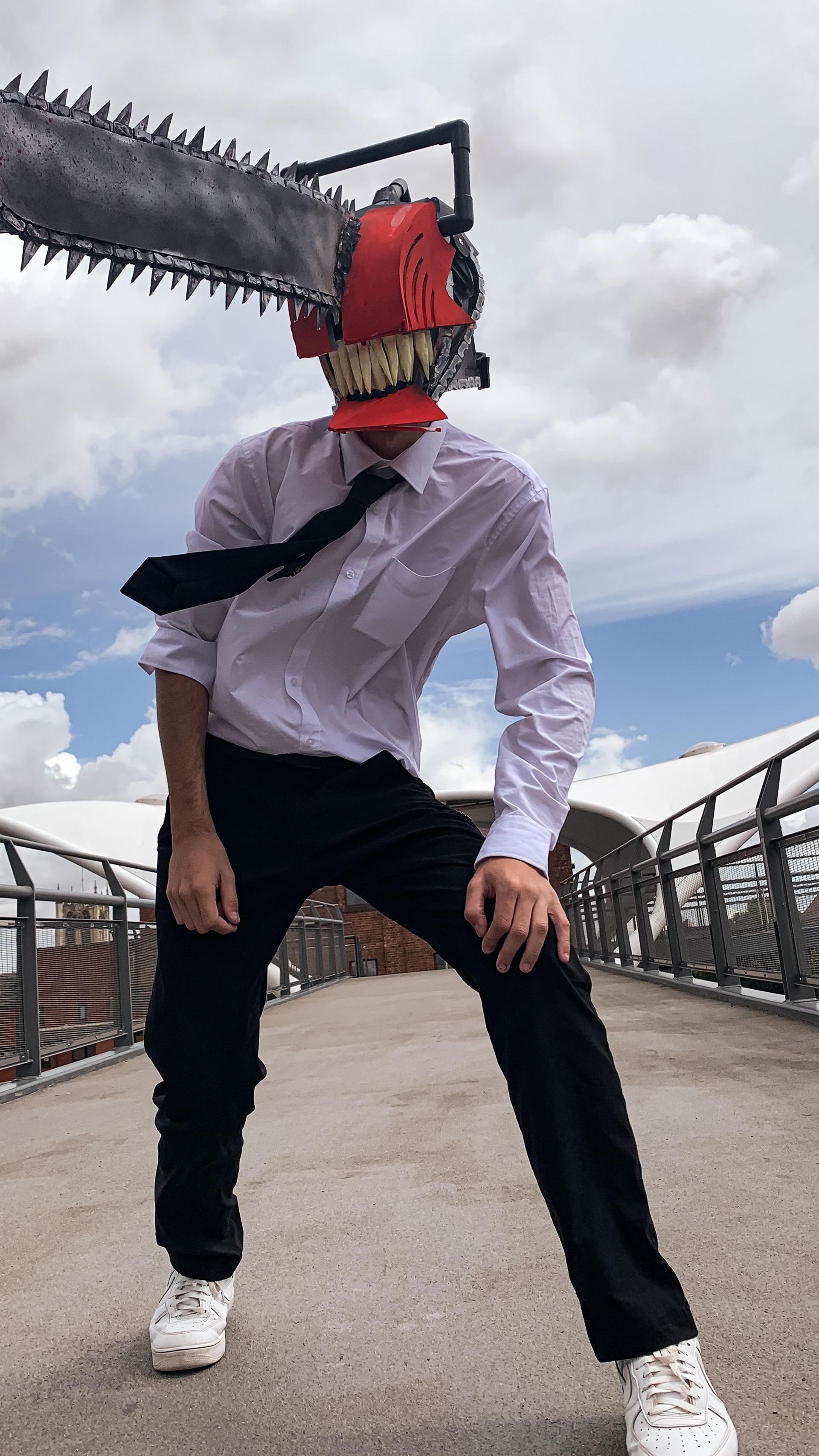 My Friend's Chainsaw Man cosplay at Hull comic con.
