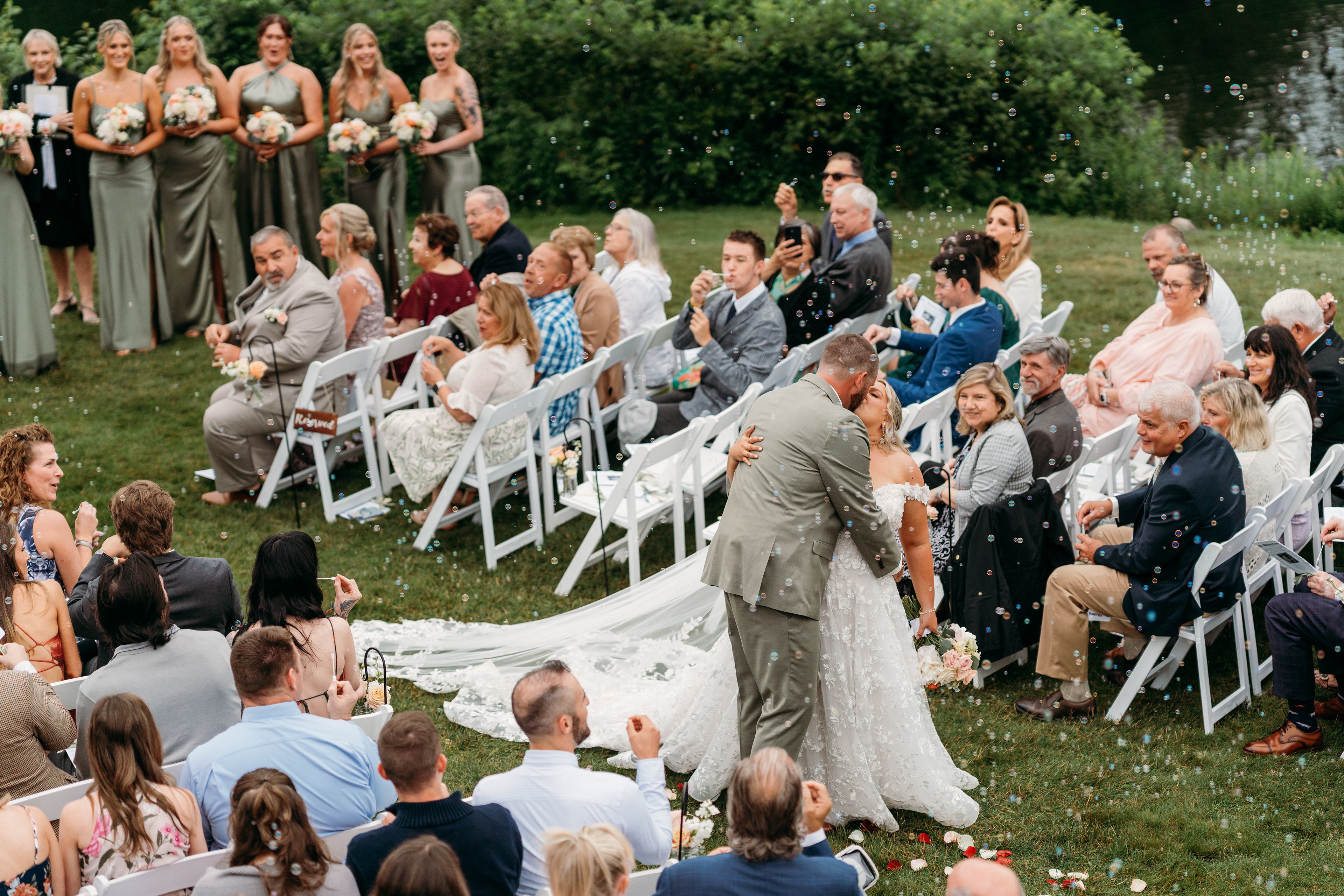 The kind of ceremony that makes everyone believe in love again — NH wedding moments like these stay with you.