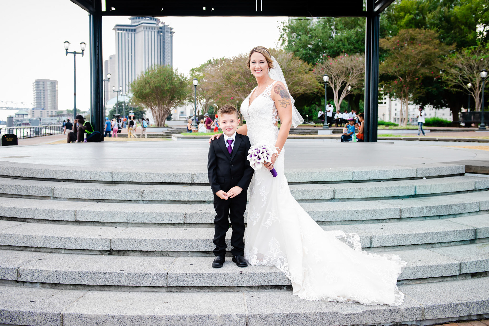 David & Kim Wedding Photography Album Jackson Square - Pat O' Briens River 1216 Studio New Orleans Wedding Photographers