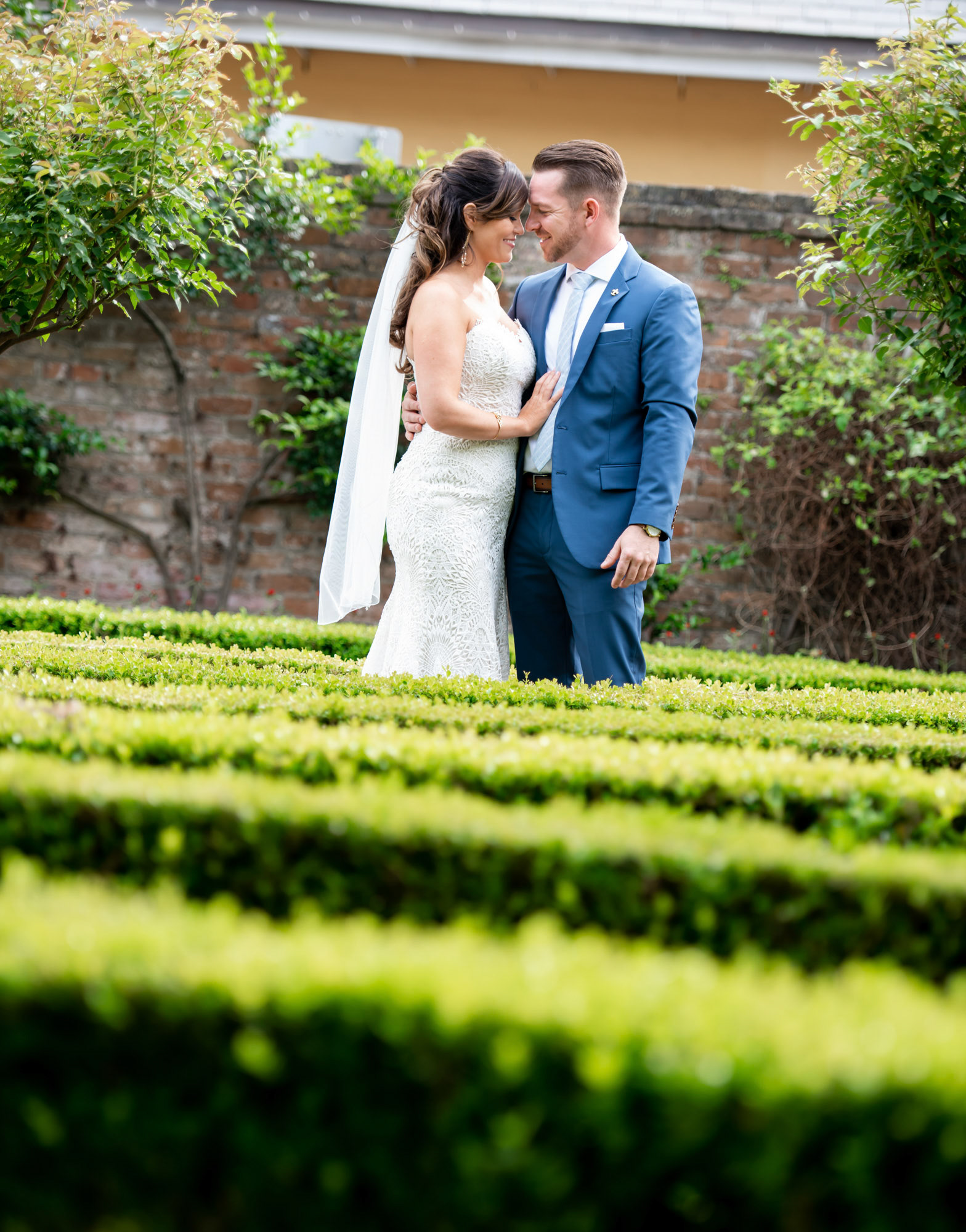First Look, Bride and Groom, French Quarter, Jackson Square, 1216 Studio, New Orleans Wedding Photographers, 2019, 1st Look