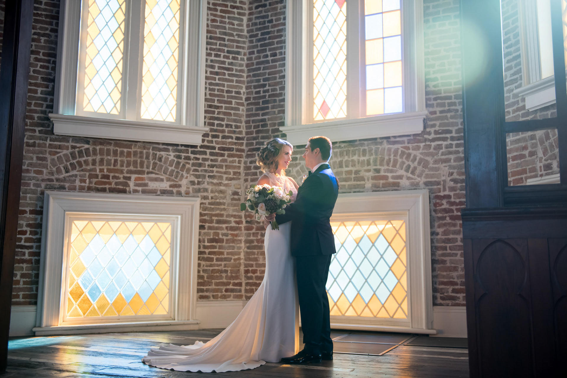 First Look, Bride and Groom, French Quarter, Jackson Square, 1216 Studio, New Orleans Wedding Photographers, 2019, 1st Look
