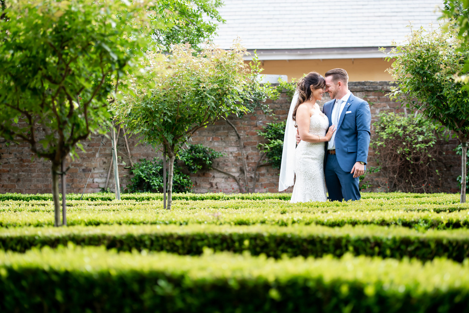 First Look, Bride and Groom, French Quarter, Jackson Square, 1216 Studio, New Orleans Wedding Photographers, 2019, 1st Look