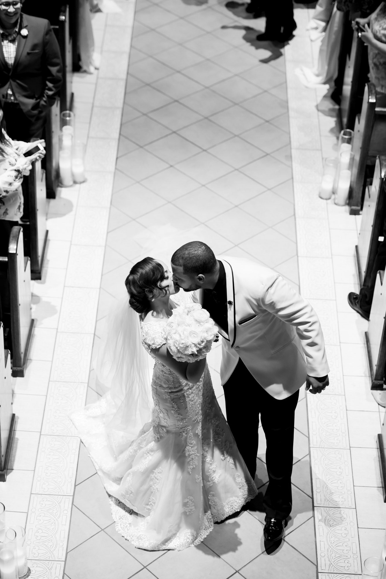 First Look, Bride and Groom, French Quarter, Jackson Square, 1216 Studio, New Orleans Wedding Photographers, 2019, 1st Look