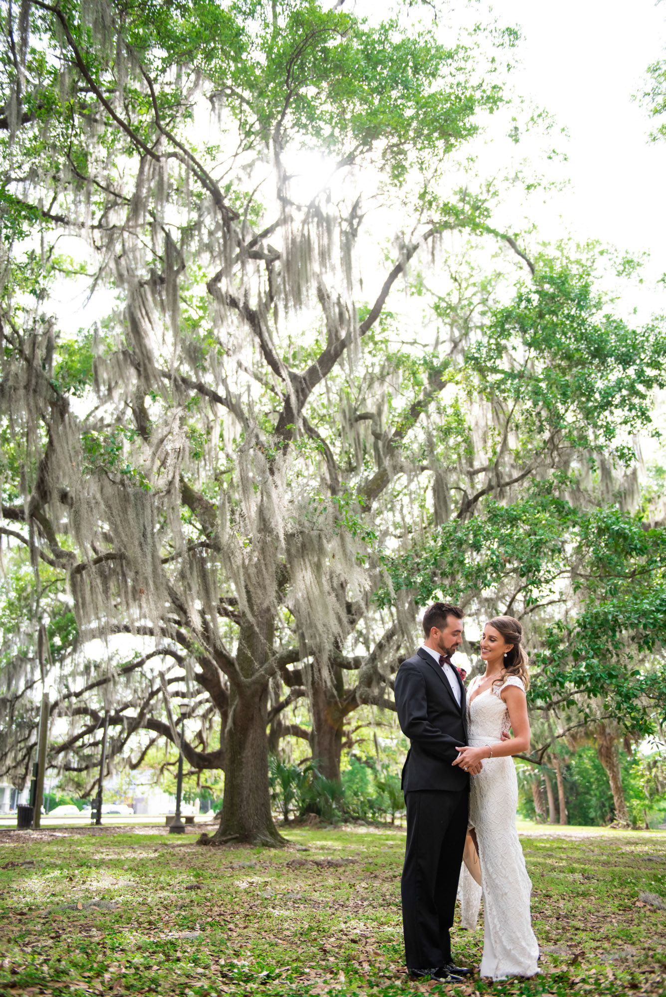 First Look, Bride and Groom, French Quarter, Jackson Square, 1216 Studio, New Orleans Wedding Photographers, 2019, 1st Look