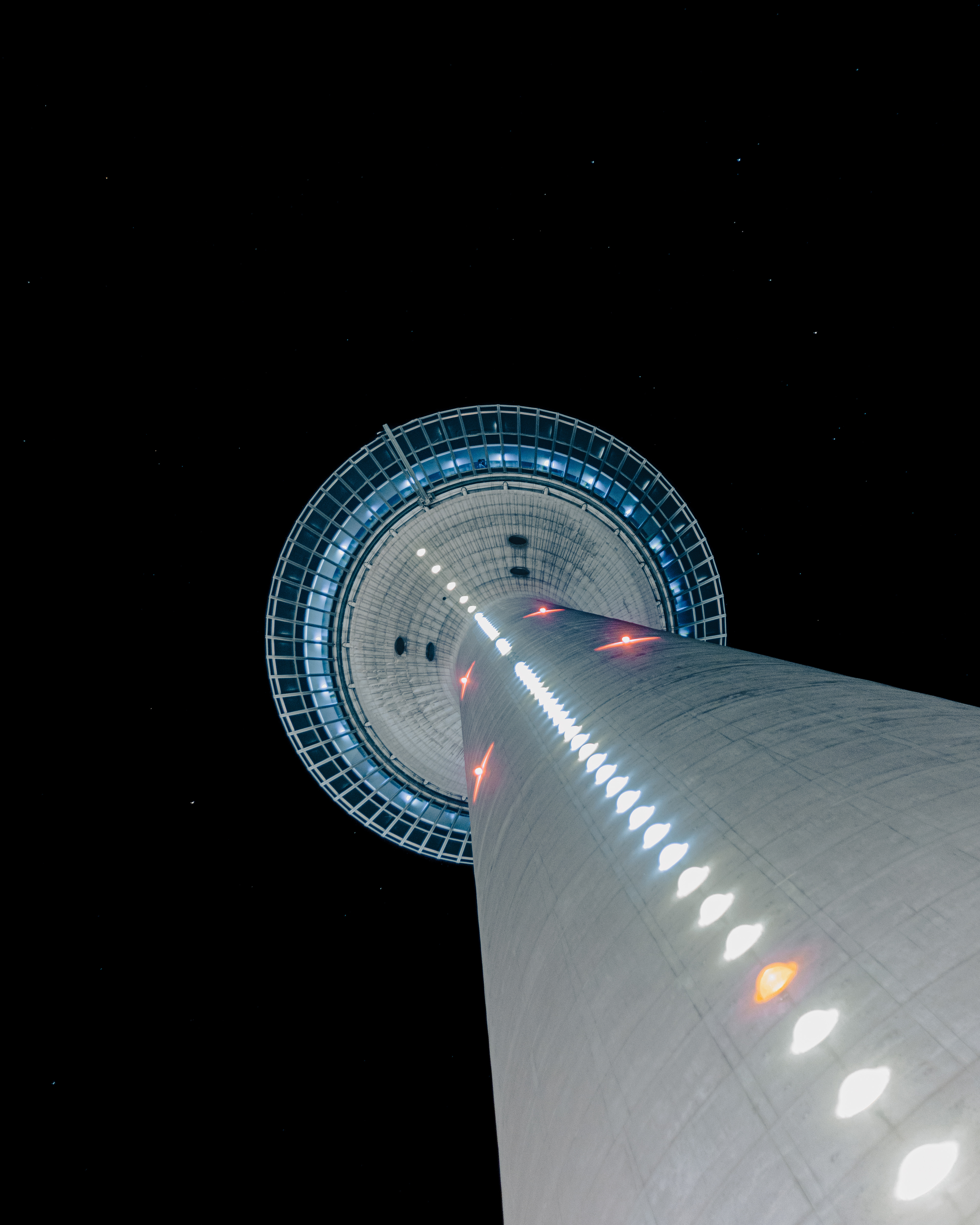 Rheinturm Starship