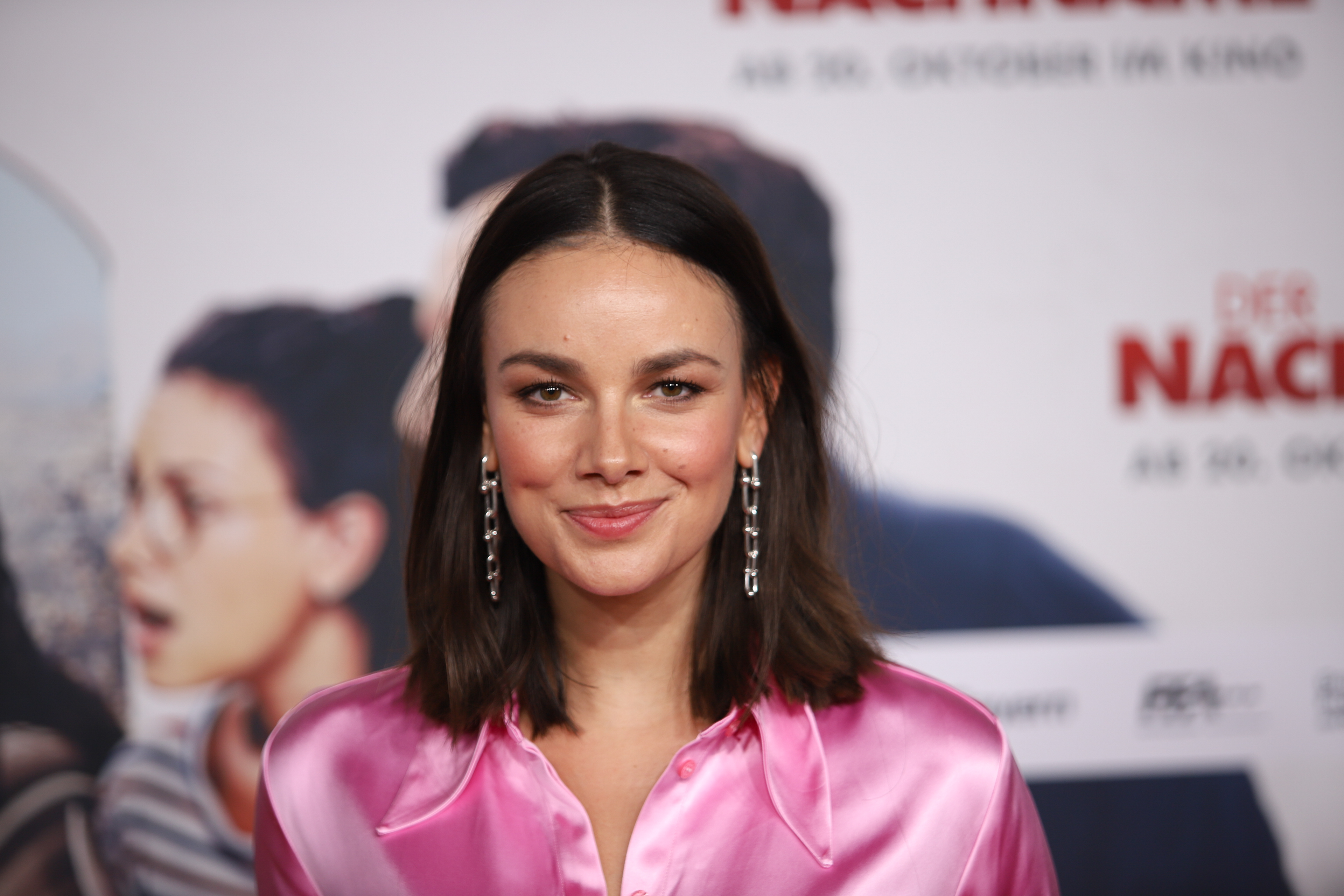 Janina Uhse bei der Premiere von "Der Nachname" am 09.10.2022 im CINEDOM Köln