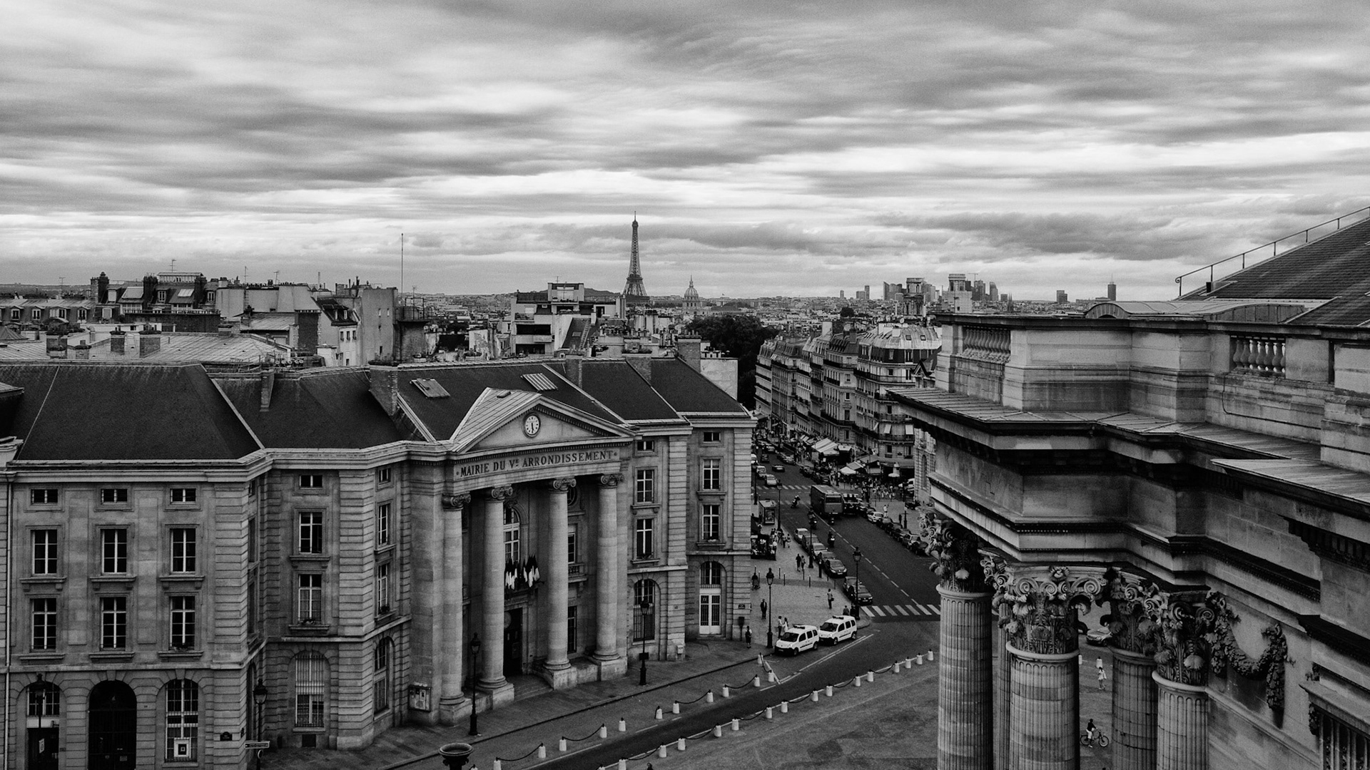 Panoramical view from the dome of the Odeon in Paris.