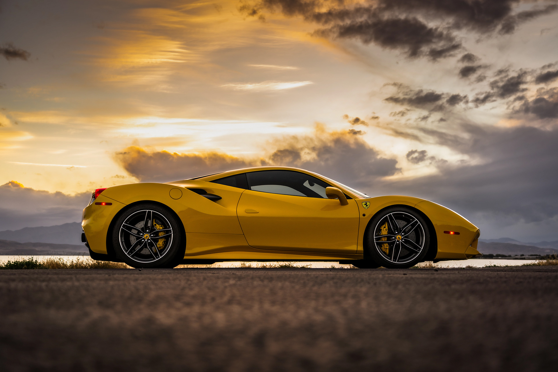 Rob Bussell Photography - Automotive