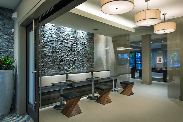 E-Lounge
